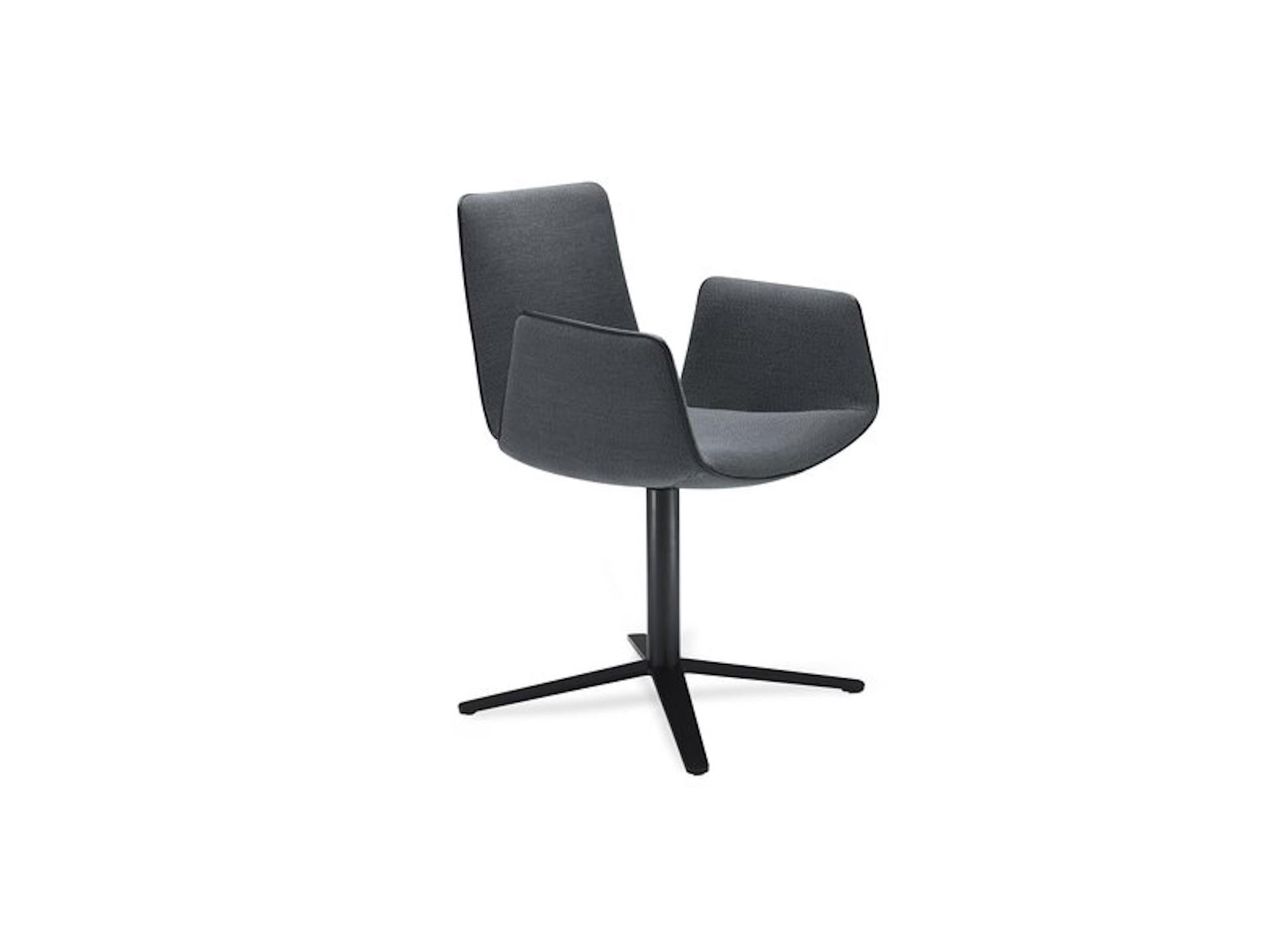 https://a.1stdibscdn.com/customizable-freifrau-amelie-armchair-by-hoffmann-kahleyss-for-sale-picture-6/f_44652/f_465471321757099860438/Amelie_Armchair_High_2_3_ME001_Opera_bleu_front_media_ea52841f_query_2x_master.jpg