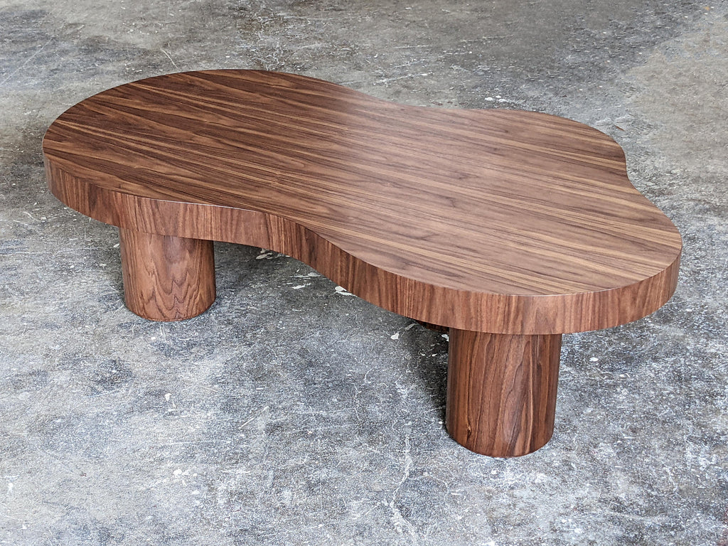 https://a.1stdibscdn.com/amoeba-walnut-coffee-table-for-sale-picture-4/f_20093/f_320162921672677876287/Amoeba_Table_4_master.jpg