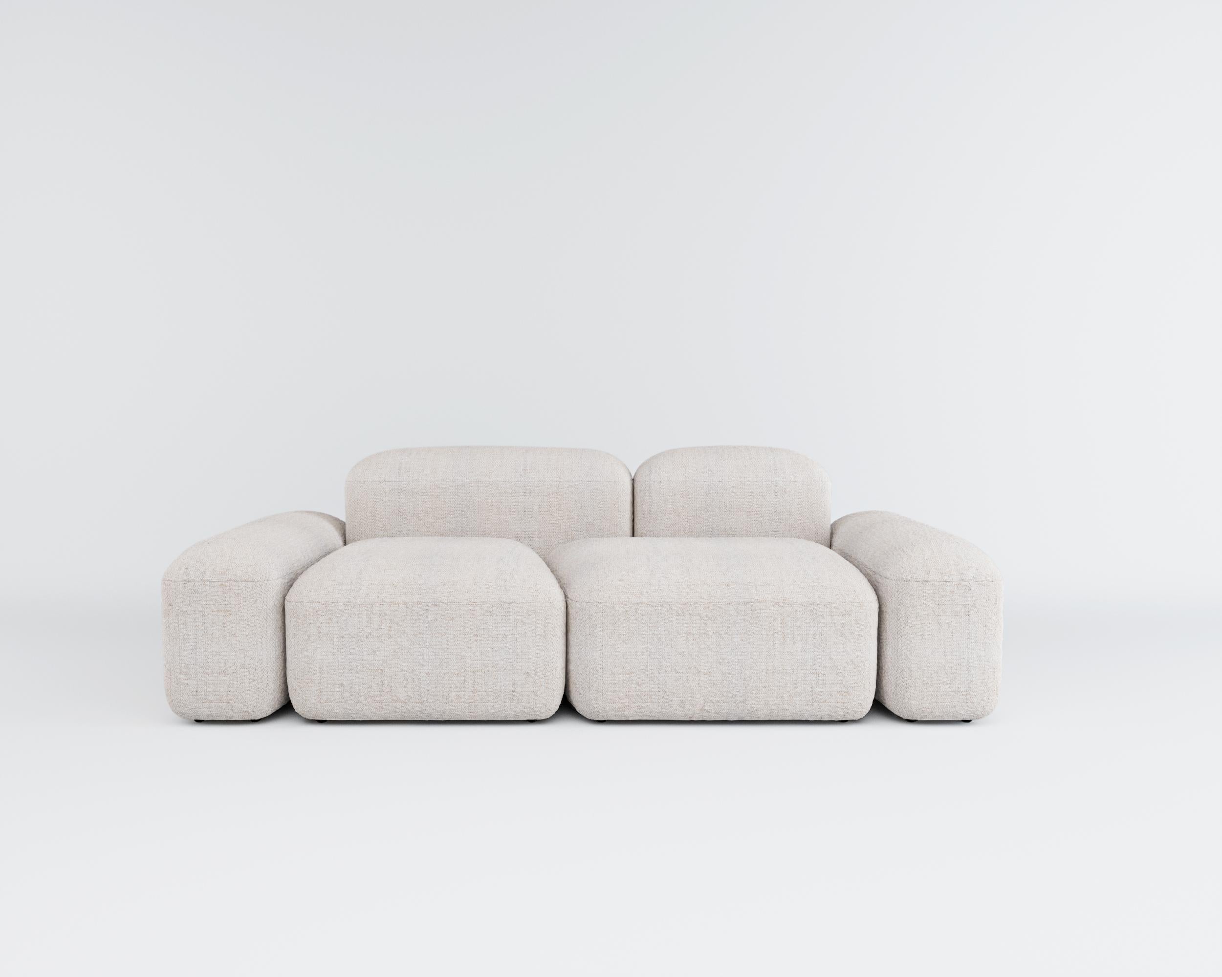 https://a.1stdibscdn.com/modular-and-customizable-sofa-lapis-030-for-sale-picture-2/f_31233/f_217375621607534801947/Amora_lab_Lapis_030_Fabric_Brera_13_master.jpg