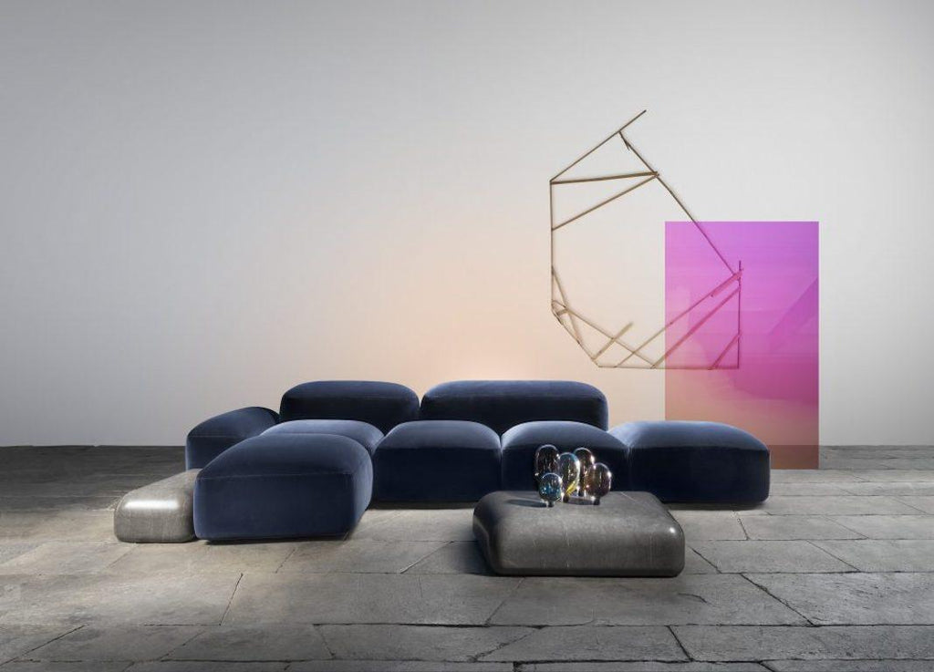 https://a.1stdibscdn.com/modular-and-customizable-sofa-lapis-045-many-layouts-and-fabrics-available-for-sale-picture-7/f_31233/f_215523421606231109376/Amura_Blu_oriz_vetro_def_high_1024x737_master.jpg