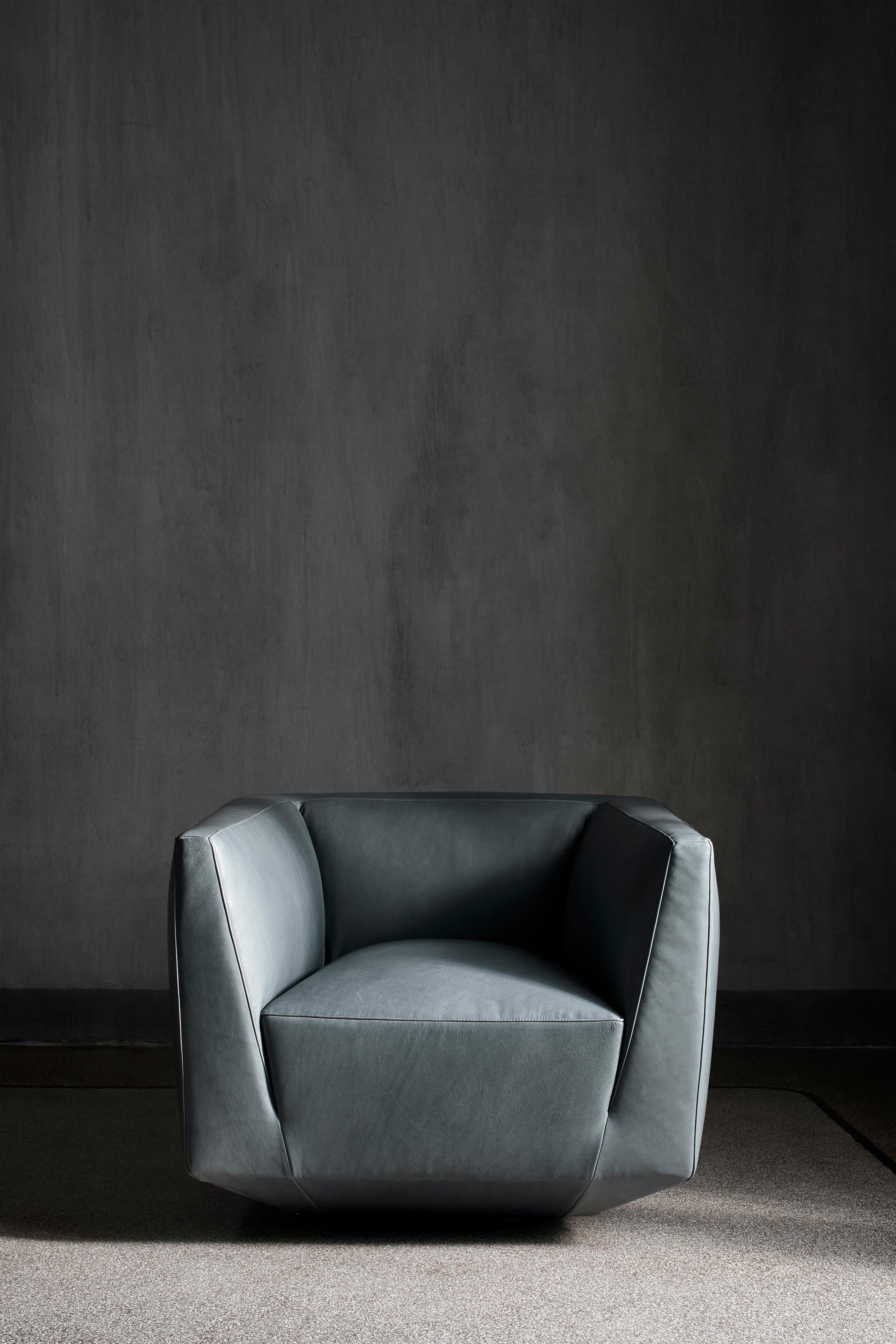 https://a.1stdibscdn.com/contemporary-sofa-panis-by-amura-lab-setup-021l-143l-018-nobilis-37-for-sale-picture-6/f_31233/f_333491521679069762925/Amura_Lab_Panis_Sofa_Savannah_Bay_Gallery_3_master.jpg