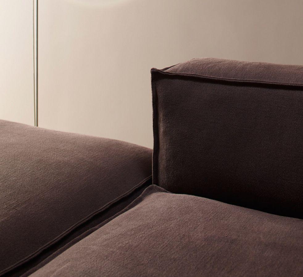 https://a.1stdibscdn.com/contemporary-sofa-davis-by-amura-lab-brera-850-brown-04-for-sale-picture-7/f_31233/f_328667521676889579184/Amura_Lab_Sofa_Davis_Savannah_Bay_Gallery_4_master.jpeg