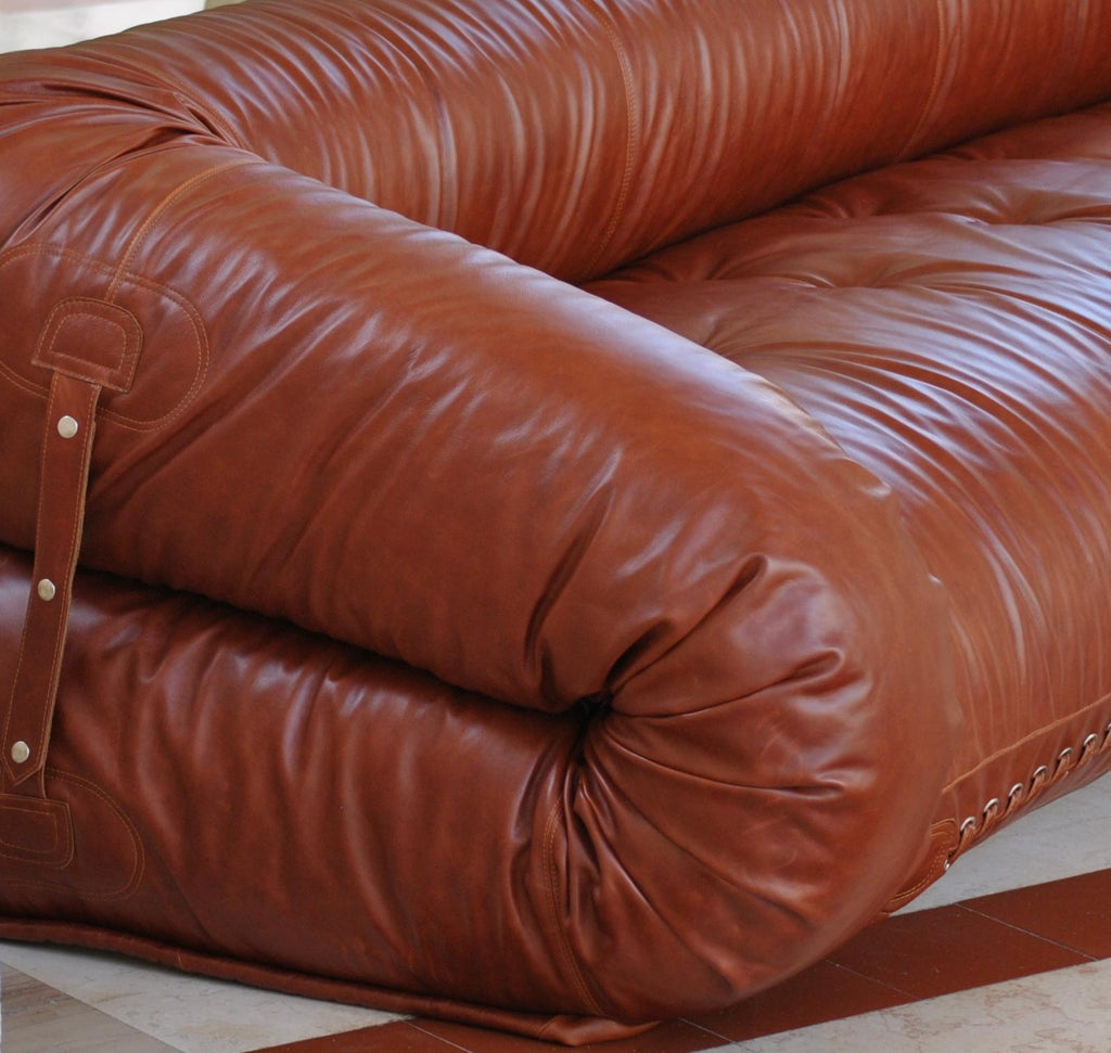 https://a.1stdibscdn.com/anfibio-transform-sofa-vintage-leather-190-cm-becchi-for-giovannetti-new-for-sale-picture-2/f_52352/f_266490921640172281993/Anfibio_partic__master.jpg