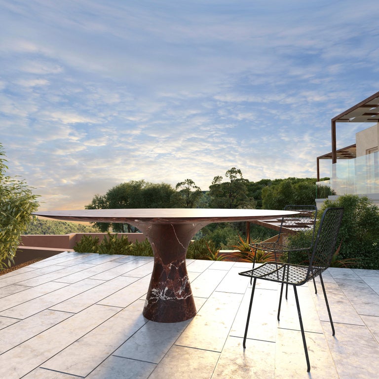 https://a.1stdibscdn.com/travertino-silver-refined-contemporary-marble-dining-table-180-75-for-sale-picture-13/f_12192/f_319945621672425741631/Angelo_M_outdoor_2_master.jpg?width=768
