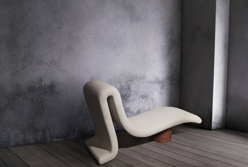 https://a.1stdibscdn.com/anna-karlin-slump-chaise-for-sale-picture-3/f_18173/f_310417921666901813681/Anna_Karlin_Slump_Chaise_2_master.jpg