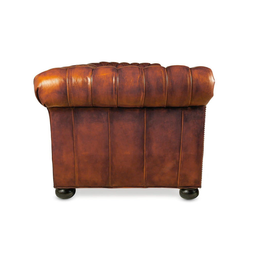 https://a.1stdibscdn.com/antiqued-chesterfield-leather-sofa-for-sale-picture-6/f_8038/f_329858421707252863963/Antiqued_Chester_v2_2_master.jpg