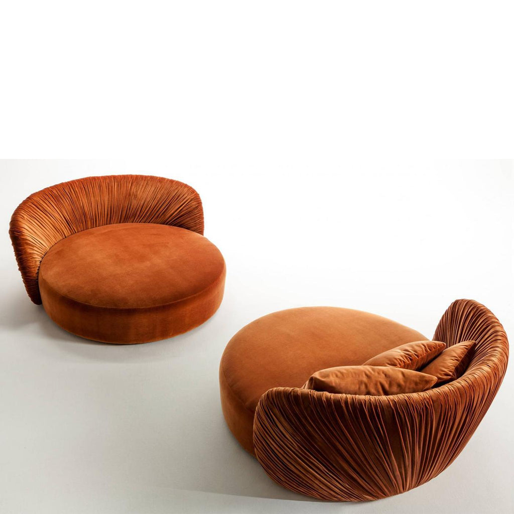 https://a.1stdibscdn.com/drape-round-orange-sofa-for-sale-picture-4/f_17062/f_261619421637150407826/AnyConv_com_ailz1rkl3a0ihzr1dhoj8ulis9sb_master.jpg