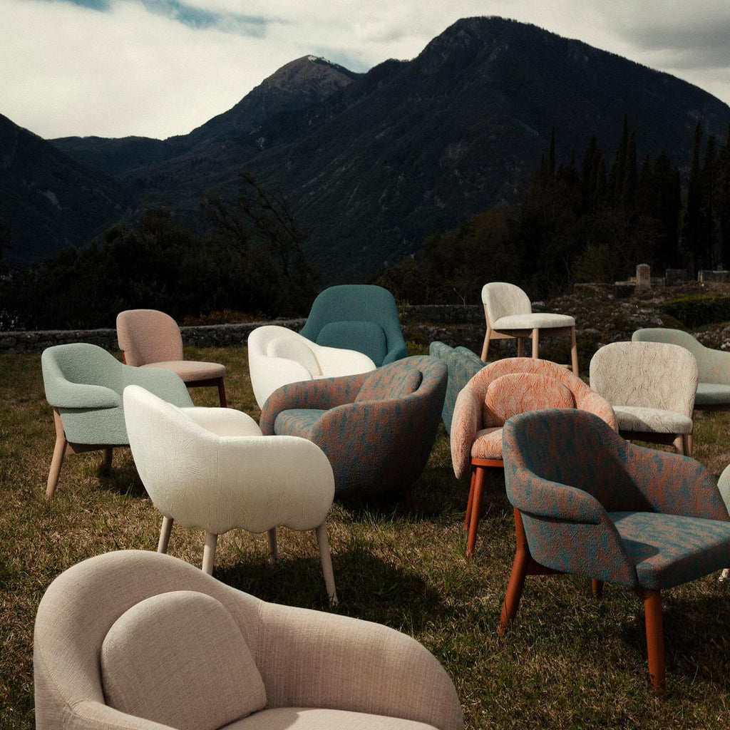 https://a.1stdibscdn.com/corolla-271-teal-armchair-by-cristina-celestino-for-sale-picture-2/f_17062/f_262561121637747031093/AnyConv_com_jd2ohmbqa9evo7lkvix5epckp80x_master.jpg