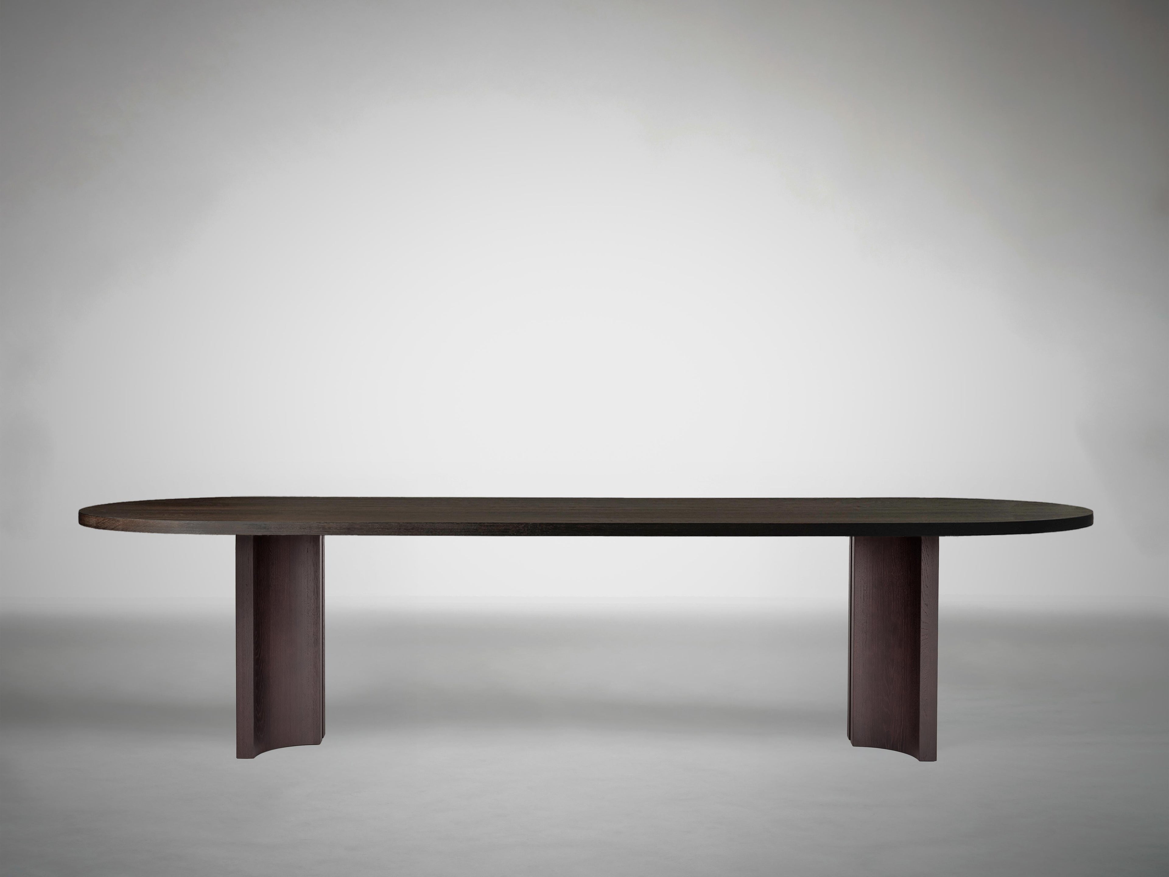 https://a.1stdibscdn.com/large-oval-dining-table-solid-european-oak-aperta-capsule-for-sale-picture-4/f_89302/f_465264421756979242646/Aperta_Dining_Table_Oval_Top_4_master.jpg