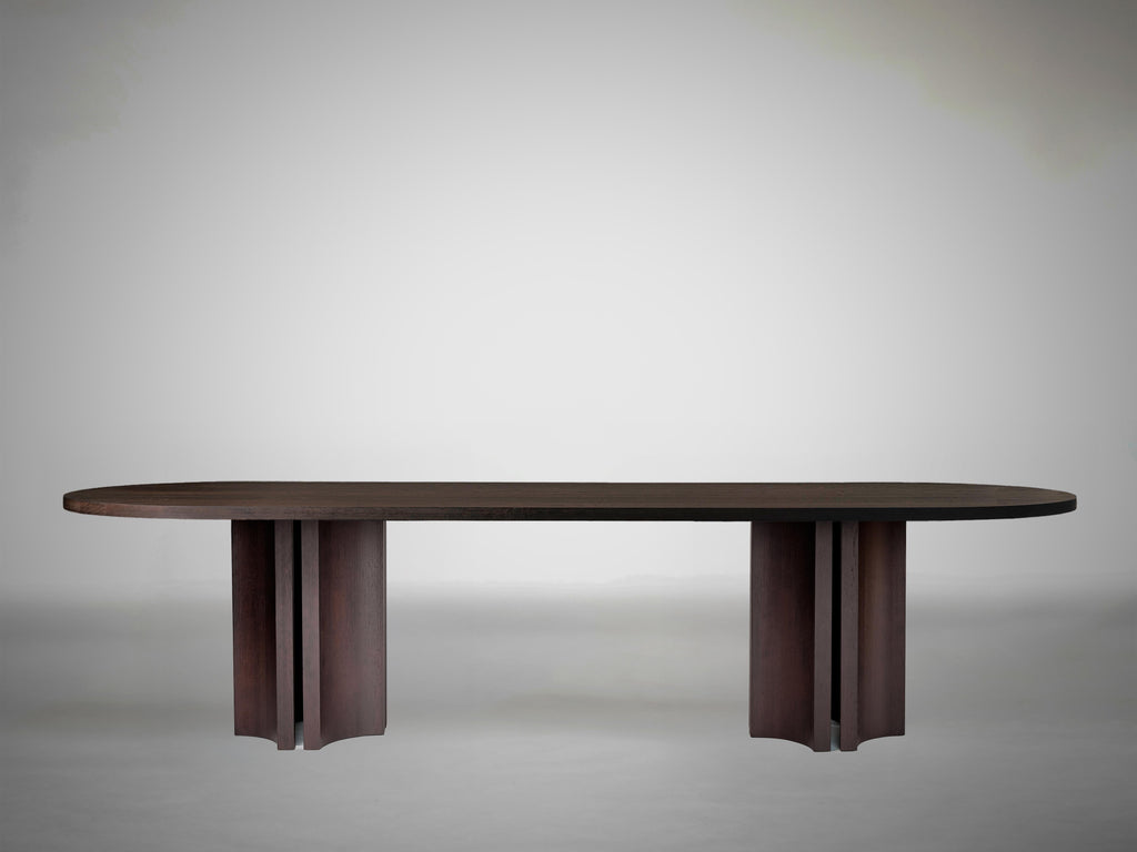 https://a.1stdibscdn.com/large-oval-dining-table-solid-european-oak-aperta-capsule-for-sale-picture-5/f_89302/f_465264421756979243197/Aperta_Dining_Table_Oval_Top_5_master.jpg