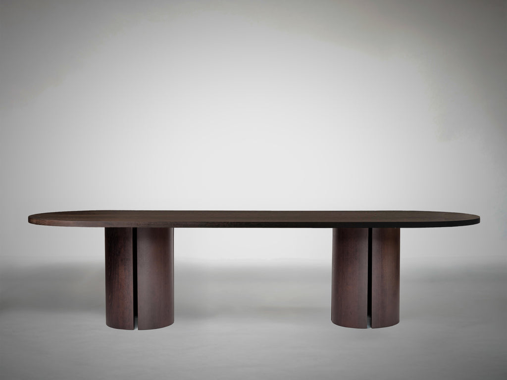 https://a.1stdibscdn.com/large-oval-dining-table-solid-european-oak-aperta-capsule-for-sale-picture-3/f_89302/f_465264421756979241336/Aperta_Dining_Table_Oval_Top_6_master.jpg