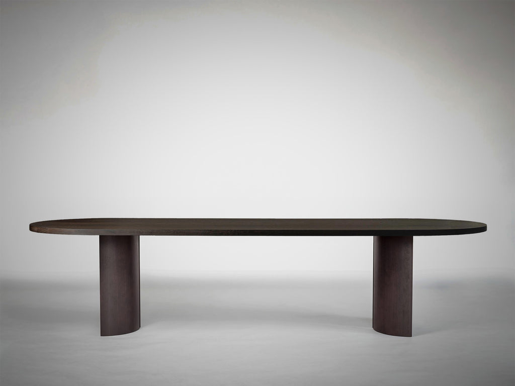 https://a.1stdibscdn.com/large-oval-dining-table-solid-european-oak-aperta-capsule-for-sale-picture-6/f_89302/f_475228521763126683790/Aperta_Dining_Table_Oval_top_master.jpg