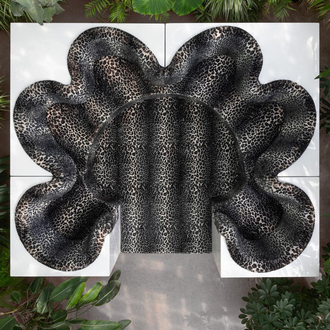 https://a.1stdibscdn.com/poltronova-safari-sofa-by-archizoom-associati-for-sale-picture-4/f_16392/f_413175121725379024731/Archizoom_Associati_Safari_Centro_Studi_Poltronovas_S02_master.jpg