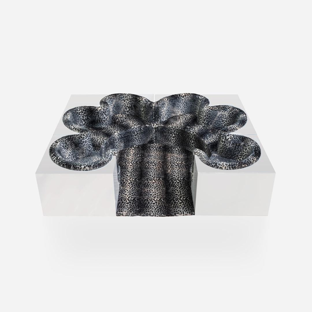 https://a.1stdibscdn.com/poltronova-safari-sofa-by-archizoom-associati-for-sale-picture-7/f_16392/f_413175121725379025038/Archizoom_Associati_Safari_Centro_Studi_Poltronovas_S04_master.jpg