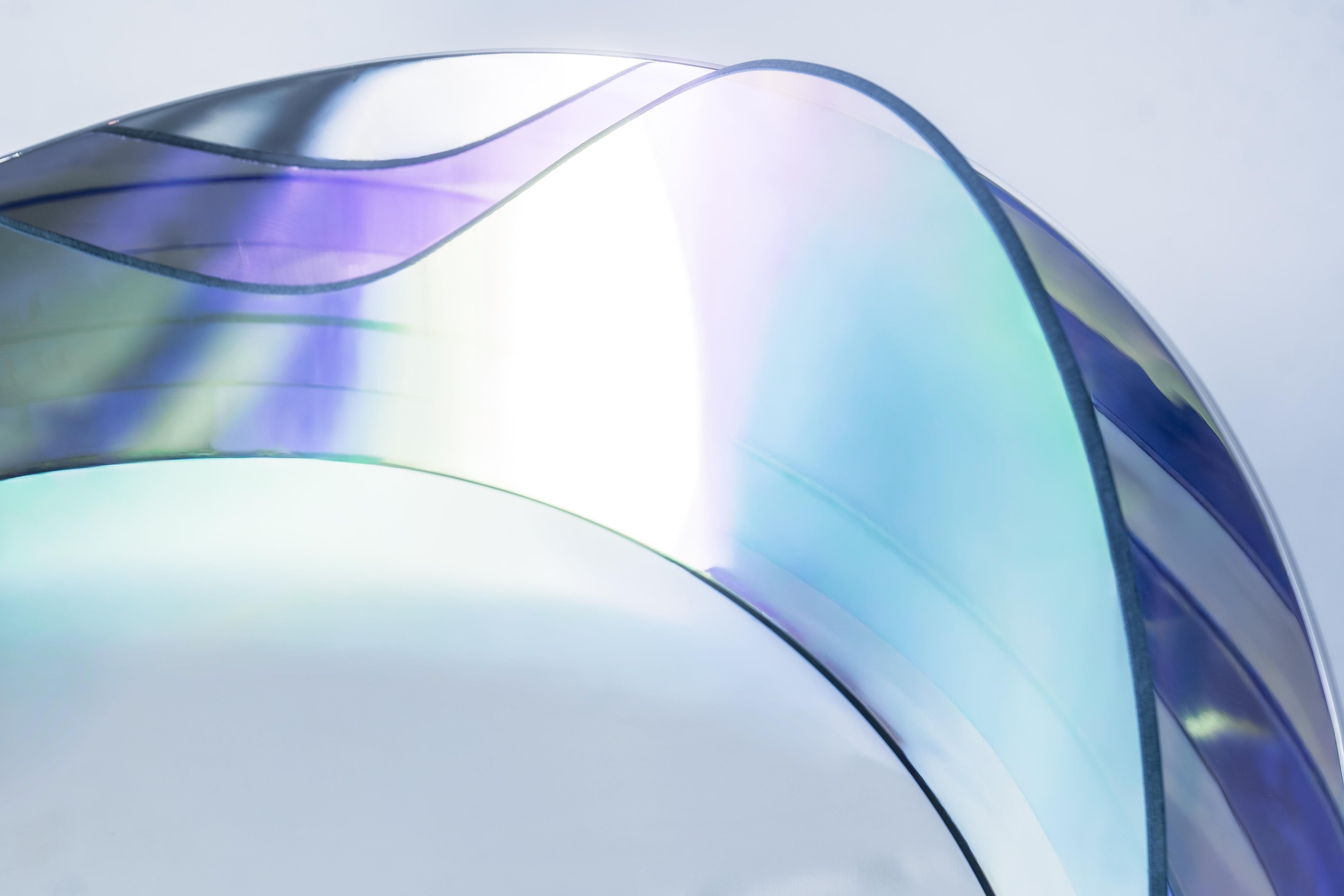 https://a.1stdibscdn.com/sculptural-dichroic-glass-armchair-by-oda-lik-studio-for-sale-picture-3/f_12192/f_492633121773756851008/Armchair_A01_02_master.jpg