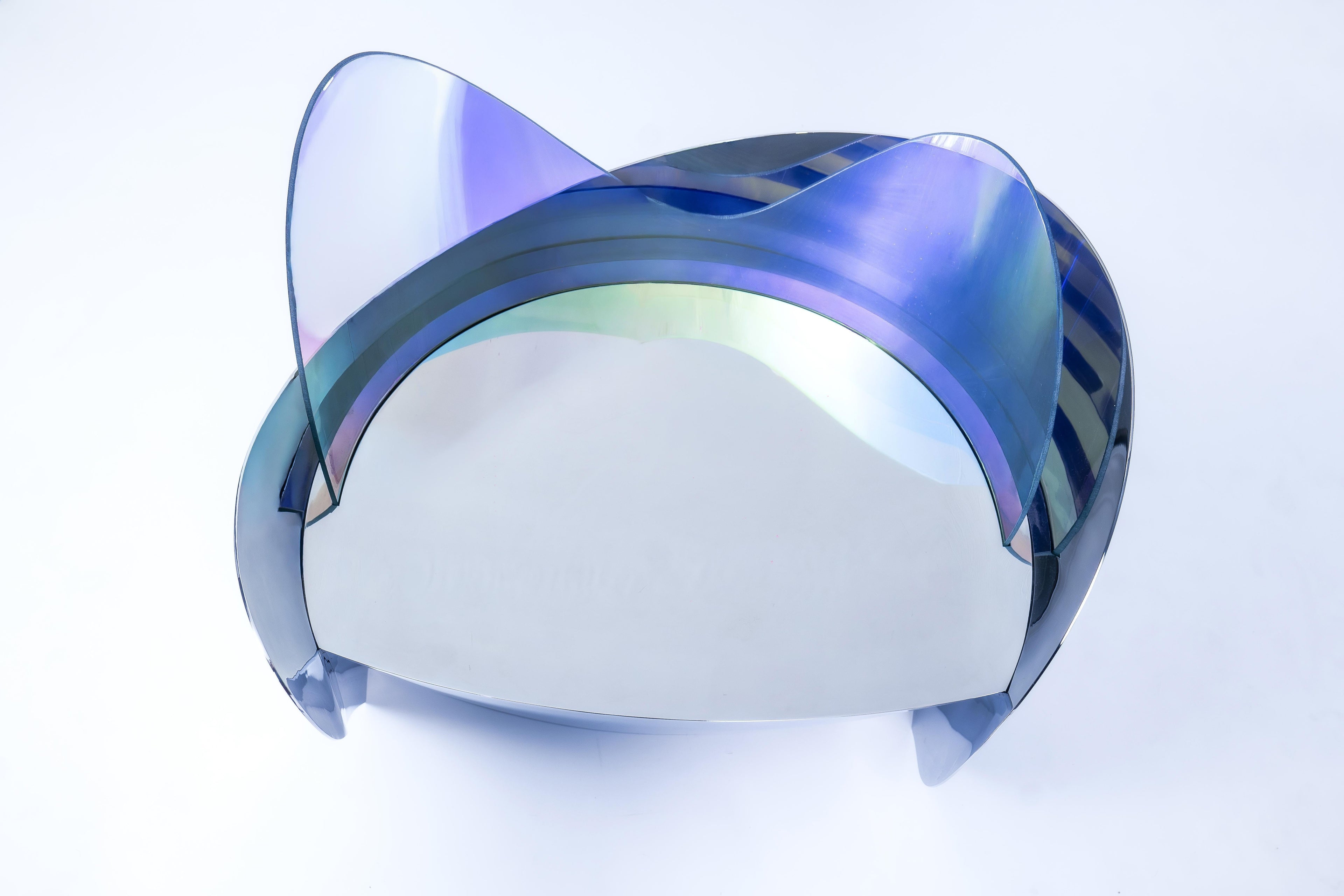 https://a.1stdibscdn.com/sculptural-dichroic-glass-armchair-by-oda-lik-studio-for-sale-picture-4/f_12192/f_492633121773756851307/Armchair_A01_03_master.jpg