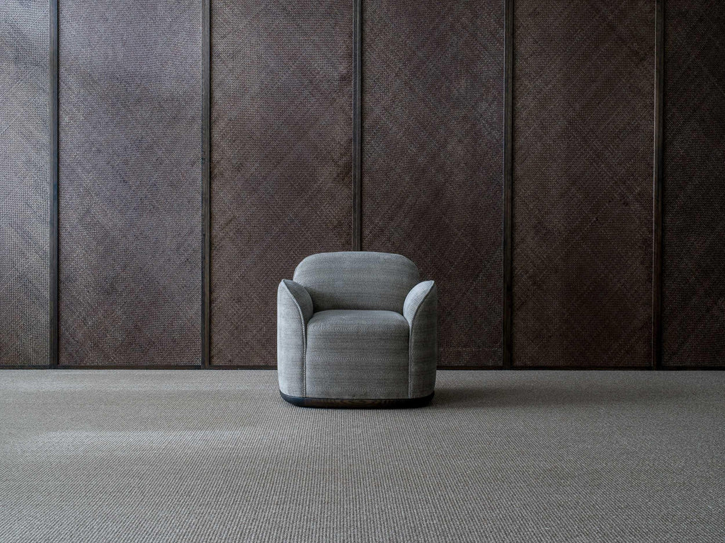 https://a.1stdibscdn.com/contemporary-armchair-unio-in-tiger-mountain-for-sale-picture-5/f_31233/f_342343921683818603032/Armchair_Unio_Poiat_Savannah_Bay_Gallery_7_master.jpg