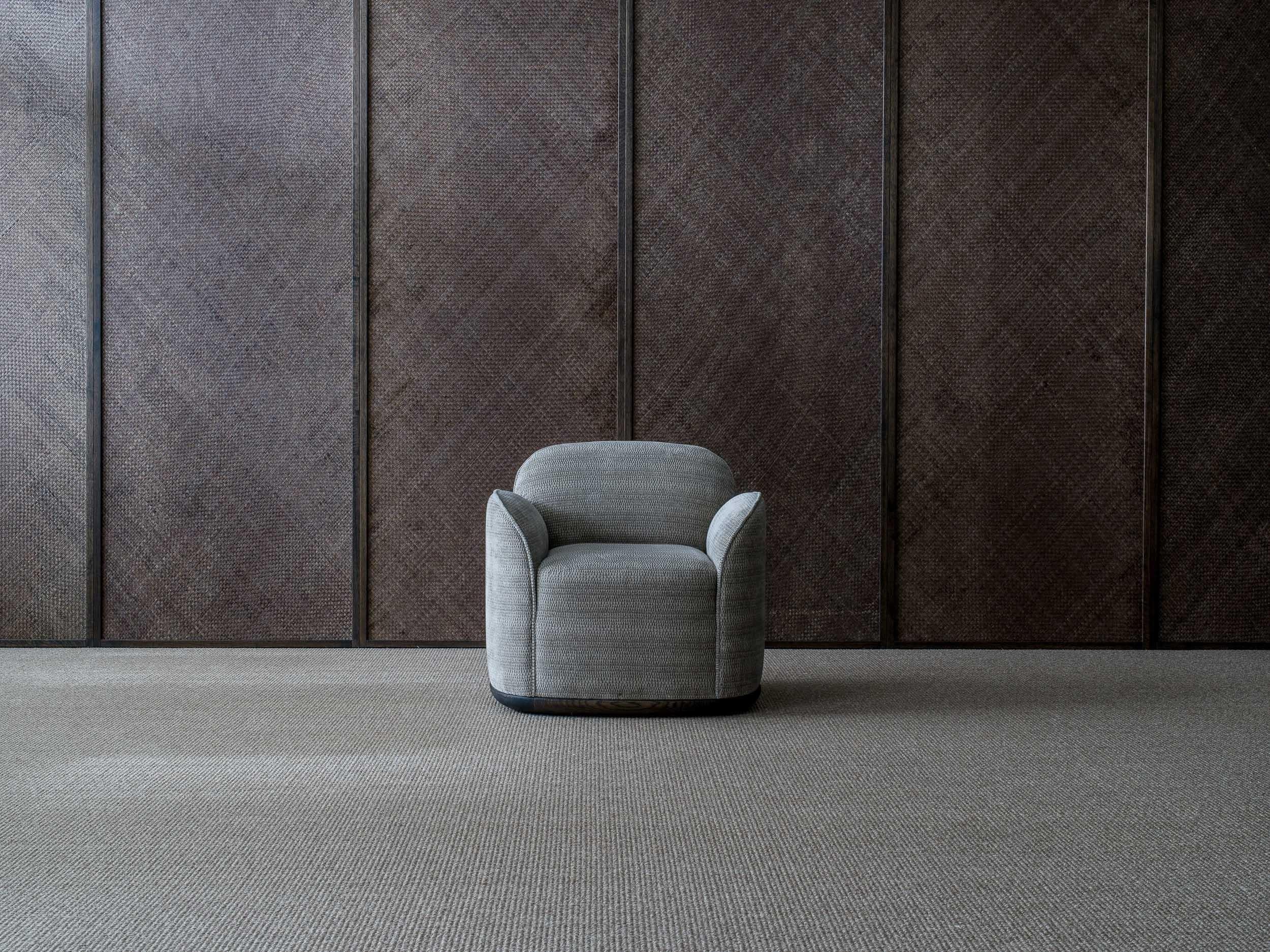 https://a.1stdibscdn.com/contemporary-armchair-unio-in-tiger-mountain-for-sale-picture-5/f_31233/f_342343921683818603032/Armchair_Unio_Poiat_Savannah_Bay_Gallery_7_master.jpg
