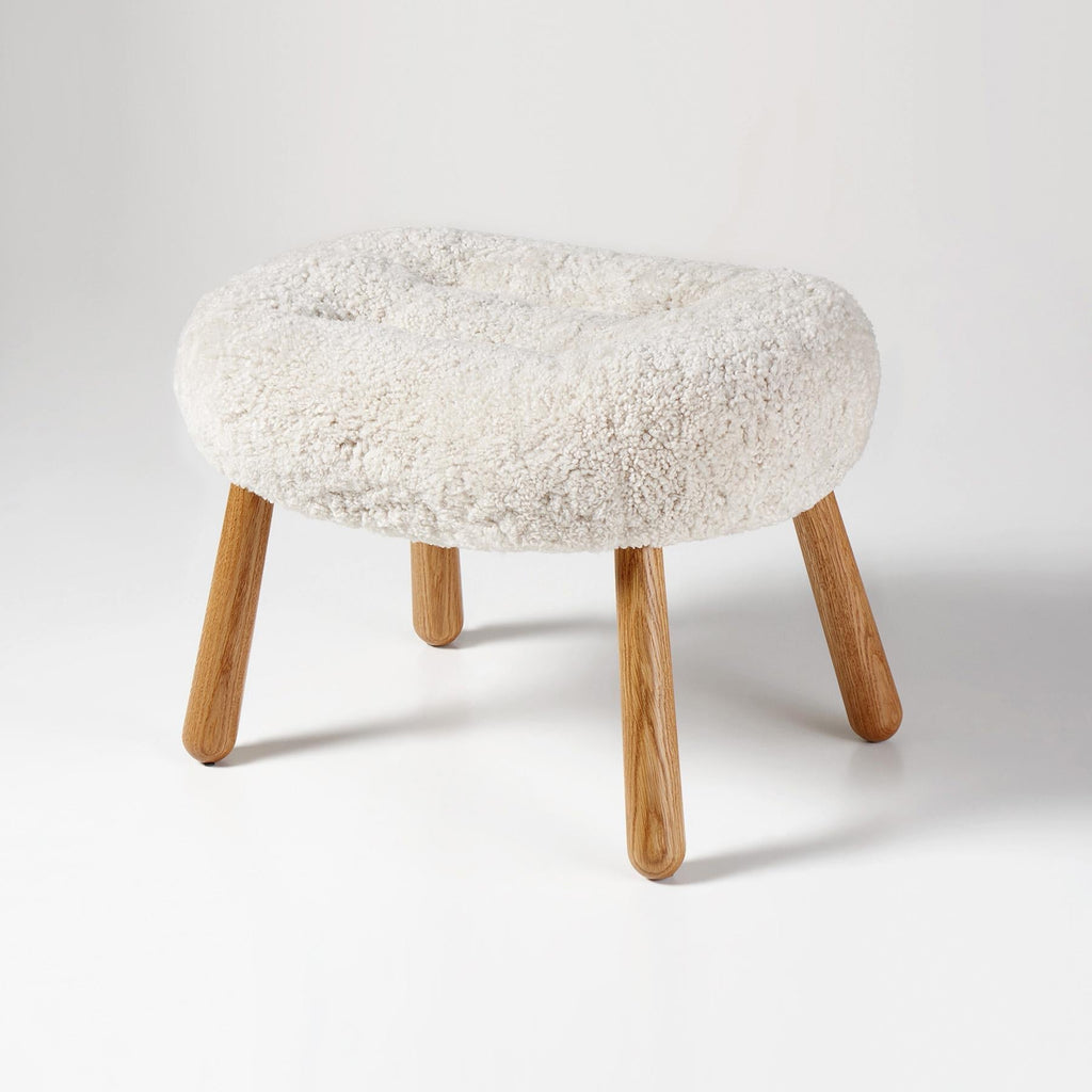 https://a.1stdibscdn.com/arnold-madsen-sheepskin-clam-stool-for-sale-picture-7/f_13332/f_427735021734355164683/Arnold_Madsen_Clam_Stool_SK_Moonlight_Oiled_Oak_master.jpg