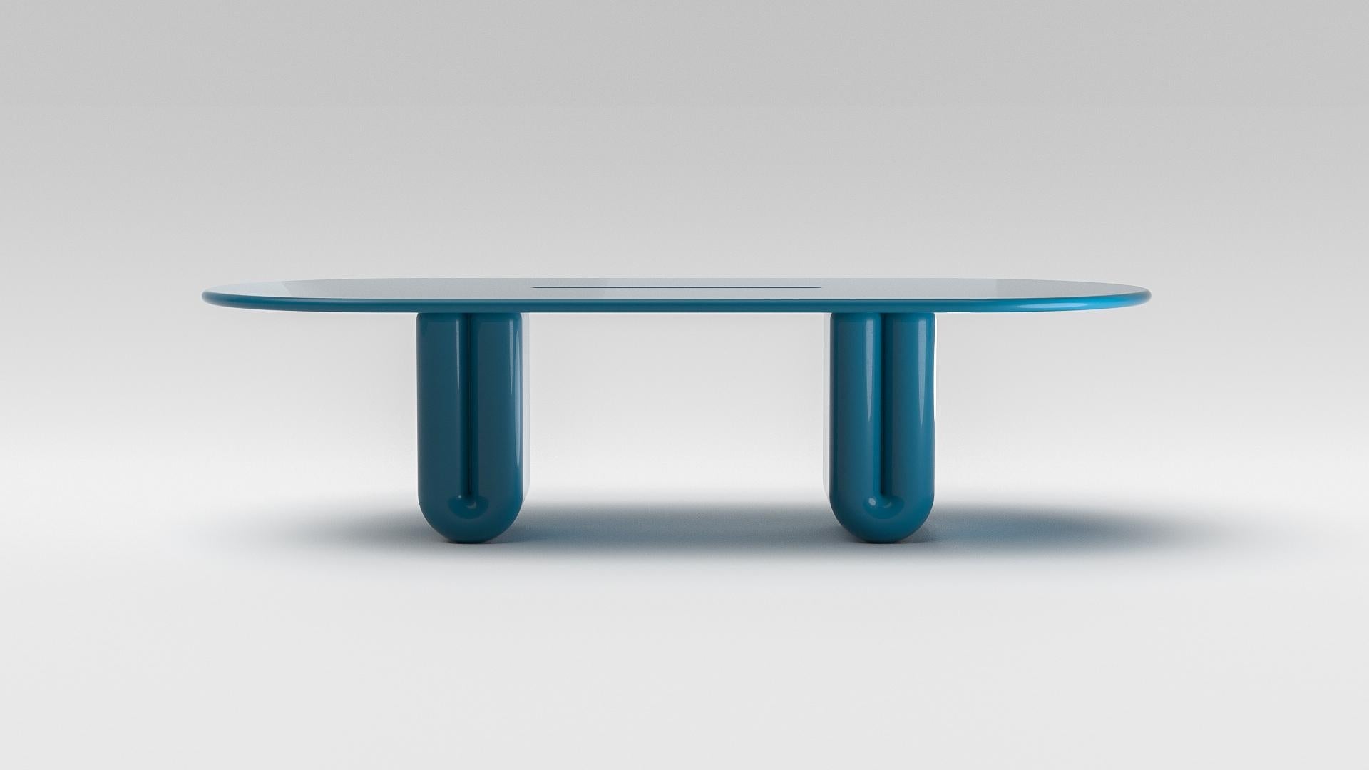 https://a.1stdibscdn.com/solid-lacquered-dining-table-by-arthur-vallin-for-sale-picture-8/f_70152/f_352087421689238297073/ArthurVallin_ChubbyTable_Lacquer_7_master.jpg