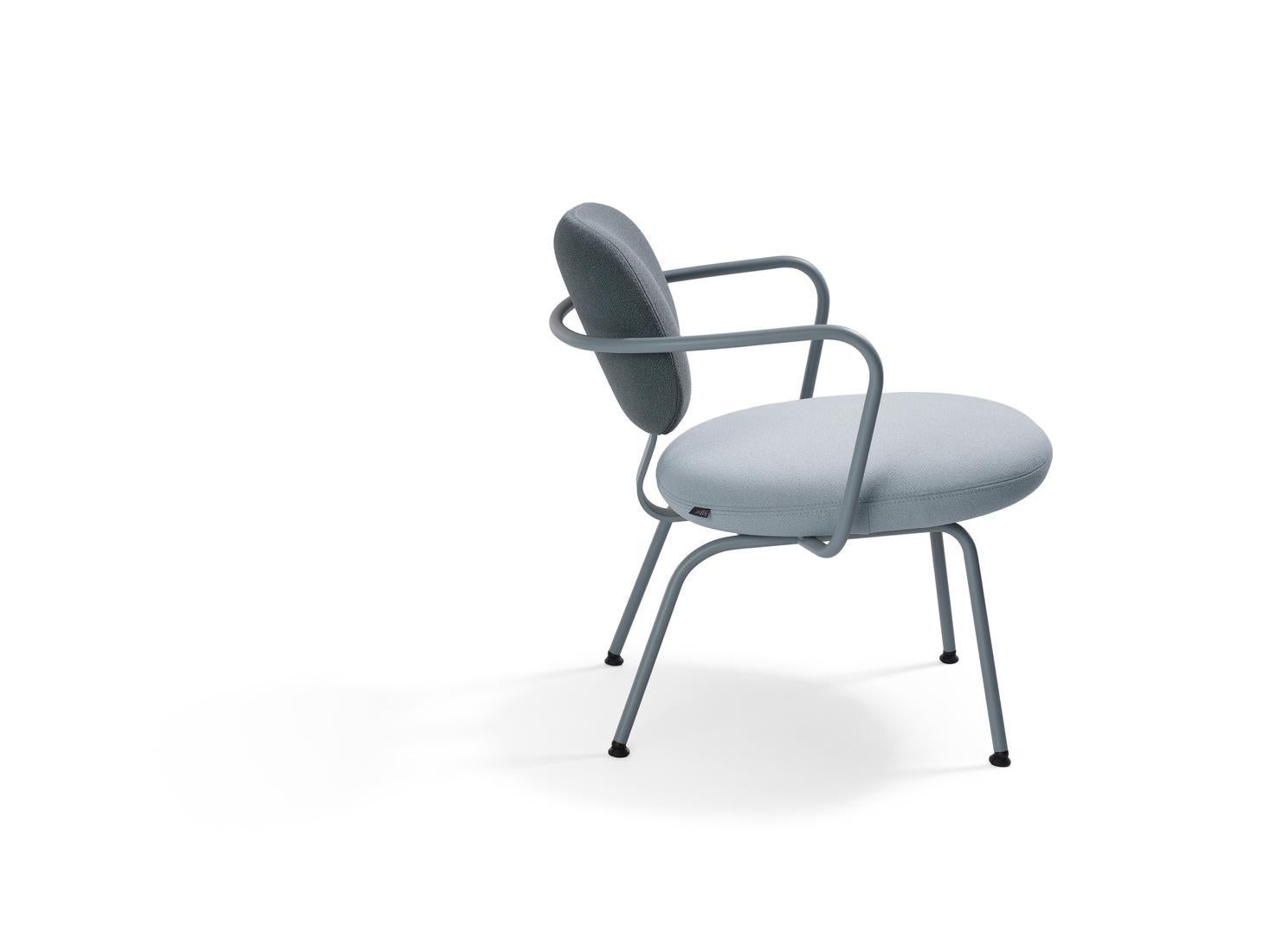 https://a.1stdibscdn.com/customizable-artifort-vega-armchair-by-jasper-morrison-for-sale-picture-13/f_44642/f_452937621748947857843/Artifort_Vega_Lounge_4legged_1B_MR_master.jpg