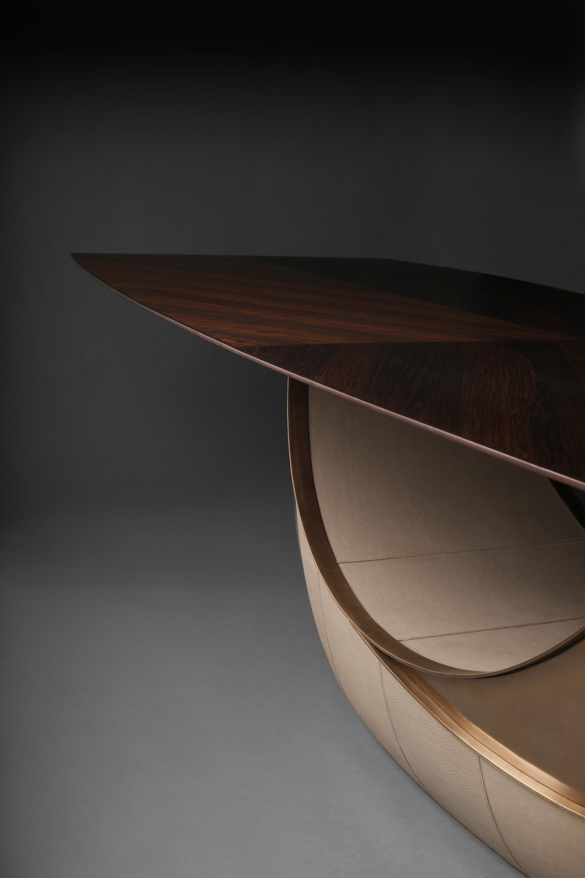https://a.1stdibscdn.com/aspen-dining-table-by-madheke-for-sale-picture-3/f_12192/f_335471221680107124646/Aspen_Detail_1_master.jpg