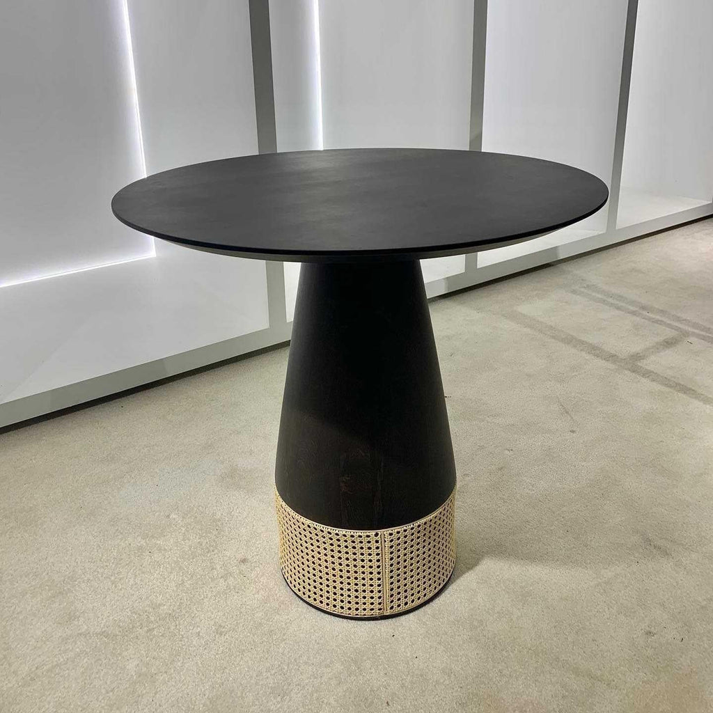 https://a.1stdibscdn.com/round-dining-table-in-olive-lacquer-w-rattan-detailing-mondo-design-studio-for-sale-picture-5/f_27693/f_476228821763585603404/Austin_Coffee_Table_64005_92106_master.jpg
