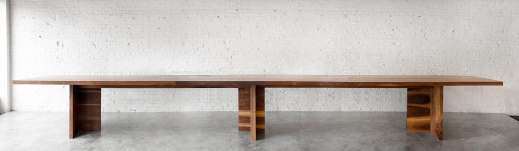 https://a.1stdibscdn.com/georgia-solid-walnut-conference-table-by-autonomous-furniture-for-sale-picture-2/f_77532/f_385798221708960493948/Autonomous_02_03_22_0001_resz_master.jpg