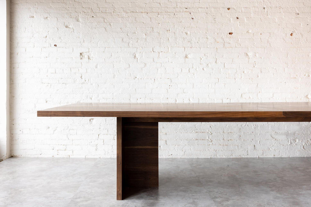 https://a.1stdibscdn.com/georgia-solid-walnut-conference-table-by-autonomous-furniture-for-sale-picture-4/f_77532/f_385798221708960530526/Autonomous_02_03_22_0008_master.jpg
