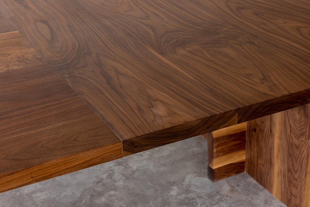 https://a.1stdibscdn.com/georgia-solid-walnut-conference-table-by-autonomous-furniture-for-sale-picture-10/f_77532/f_385798221708960595669/Autonomous_02_03_22_0012_master.jpg