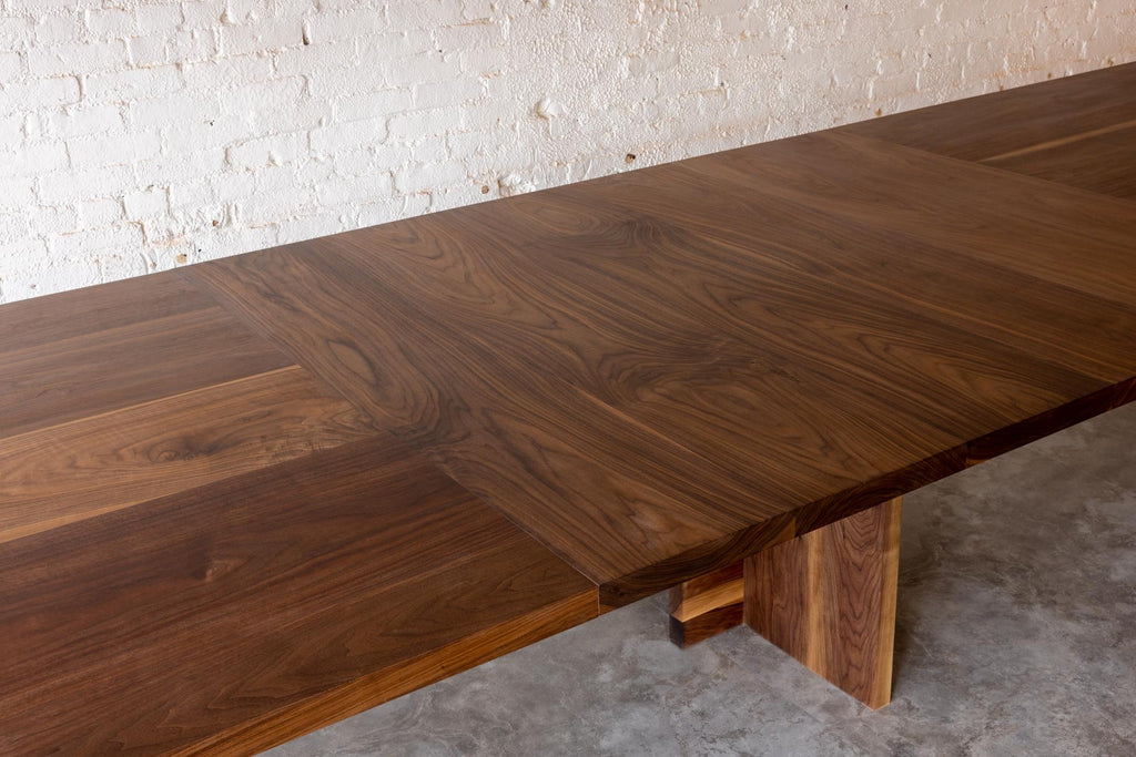 https://a.1stdibscdn.com/georgia-solid-walnut-conference-table-by-autonomous-furniture-for-sale-picture-11/f_77532/f_385798221708960601259/Autonomous_02_03_22_0013_master.jpg
