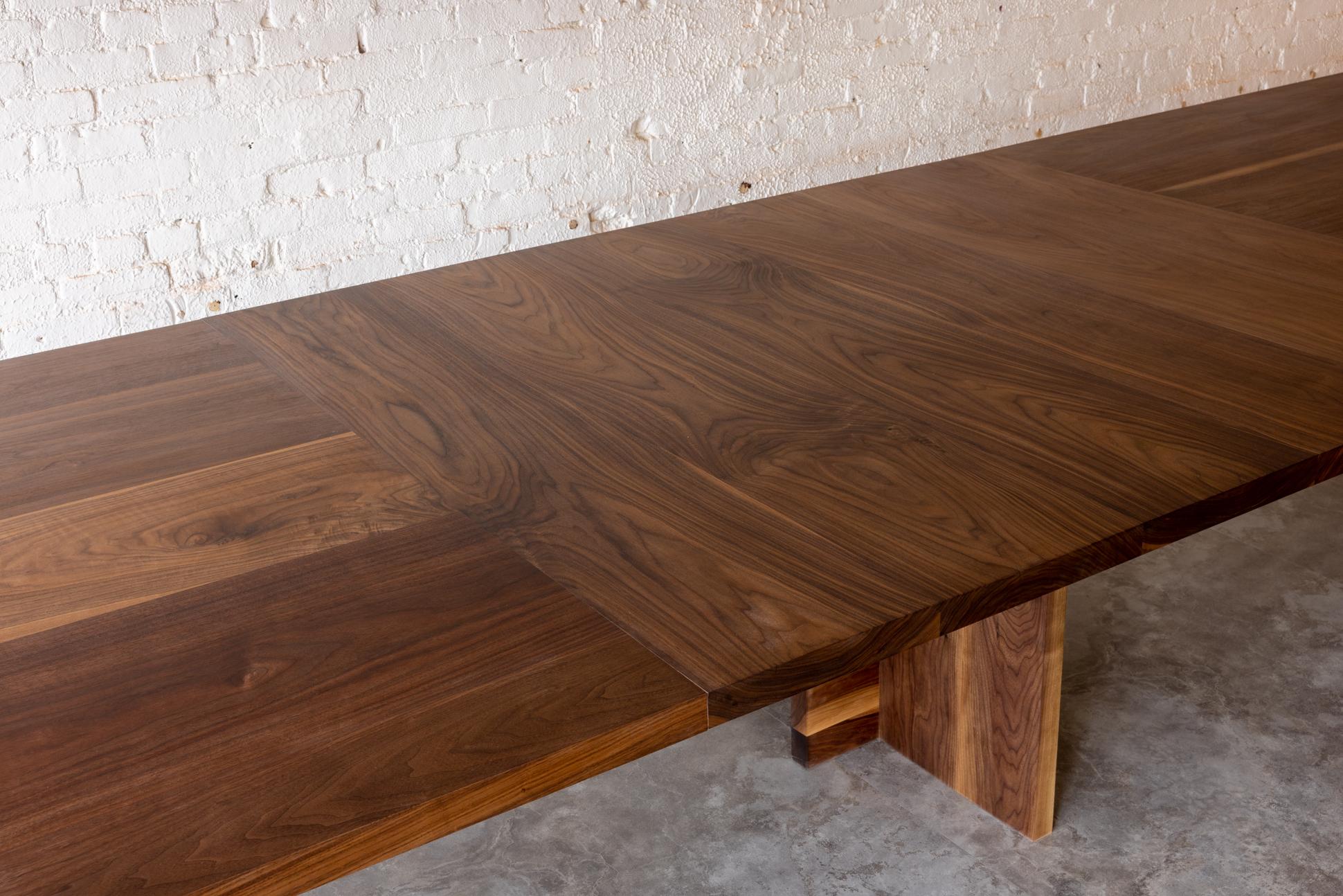 https://a.1stdibscdn.com/georgia-solid-walnut-conference-table-by-autonomous-furniture-for-sale-picture-11/f_77532/f_385798221708960601259/Autonomous_02_03_22_0013_master.jpg