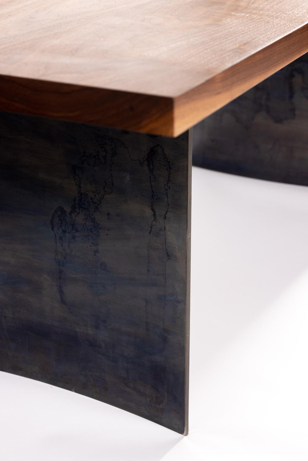 https://a.1stdibscdn.com/ban-walnut-steel-dining-table-by-autonomous-furniture-for-sale-picture-8/f_77532/f_314775121669423050129/Autonomous_Dec2021_0007_master.jpg