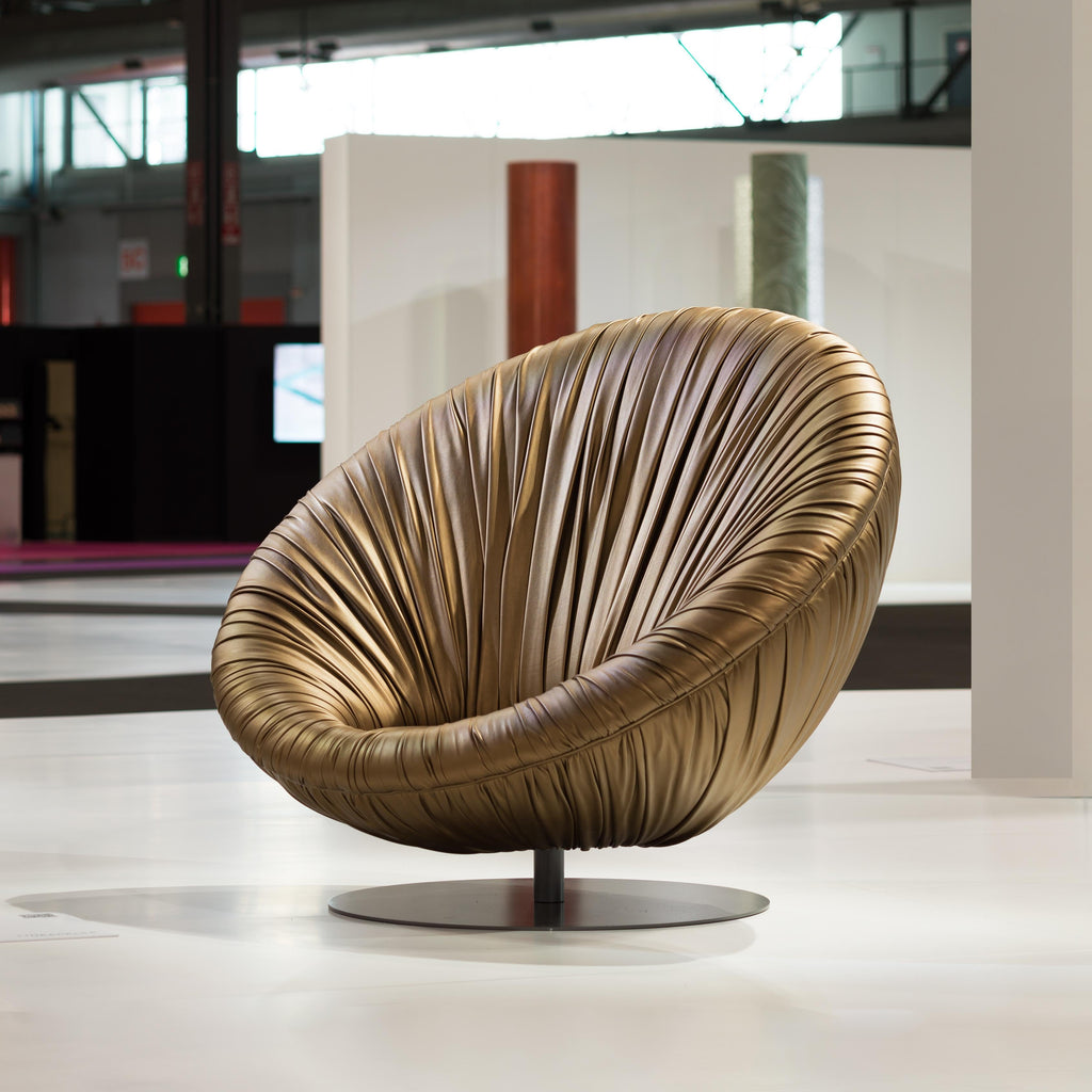 https://a.1stdibscdn.com/drape-soleil-armchair-by-laurameroni-in-leather-for-sale-picture-9/f_52792/f_310482421774433995928/B0002953_master.jpg
