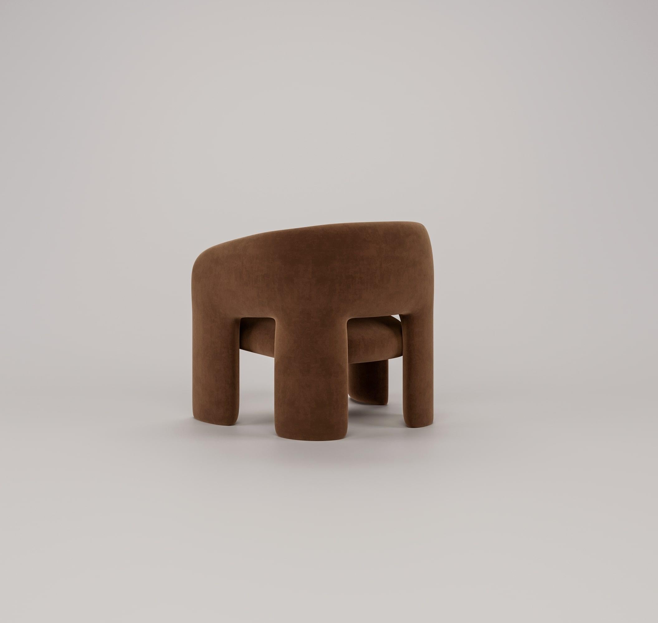 https://a.1stdibscdn.com/bold-armchair-leather-for-sale-picture-3/f_95332/f_394971021727254750556/B002_Leather_Sequoia_back_master.jpg