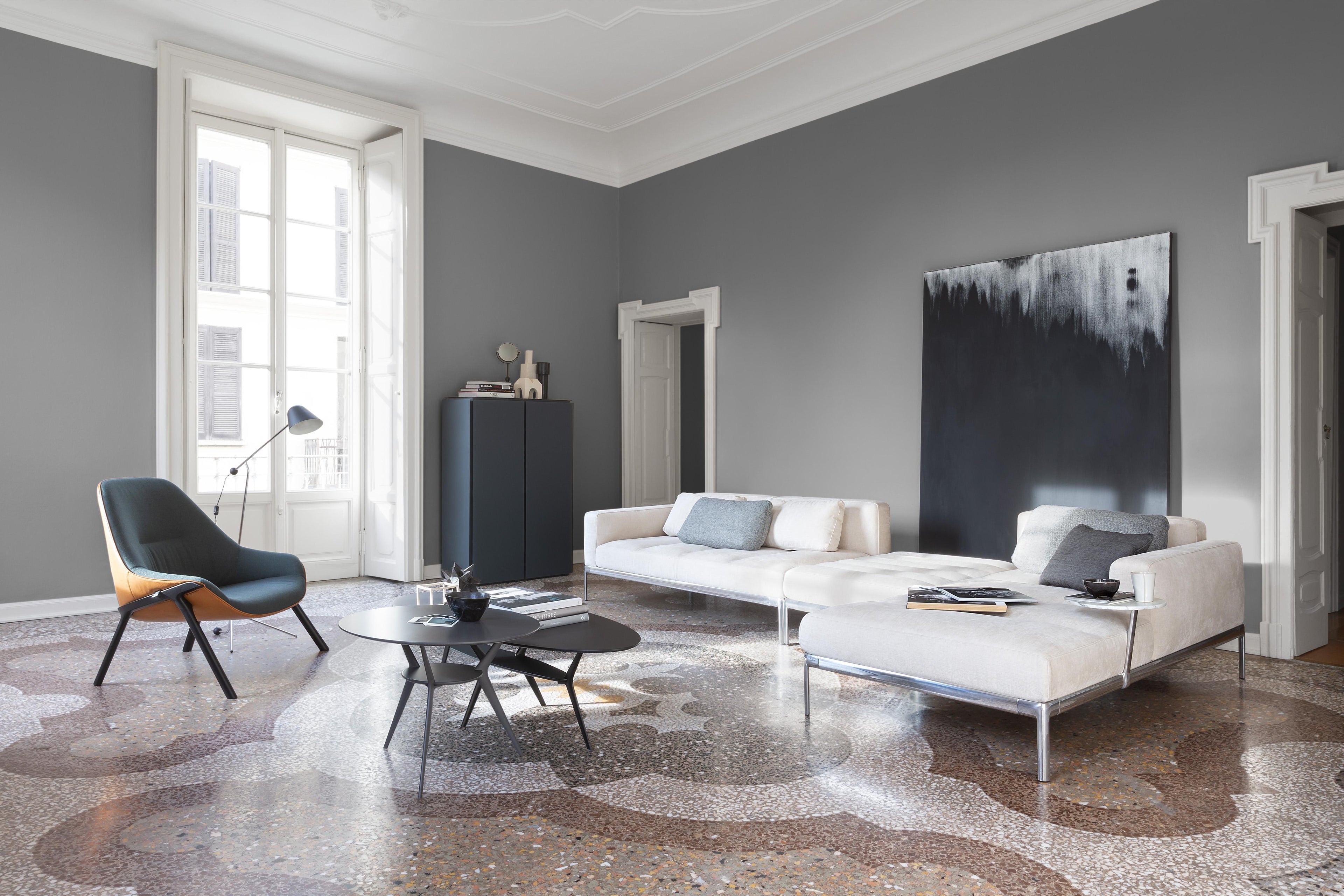 https://a.1stdibscdn.com/alias-038-gran-kobi-essentiel-armchair-with-brown-grey-seat-and-lacquered-frame-for-sale-picture-3/22569652/f_305249421663838998544/_B1R1083_master.jpg