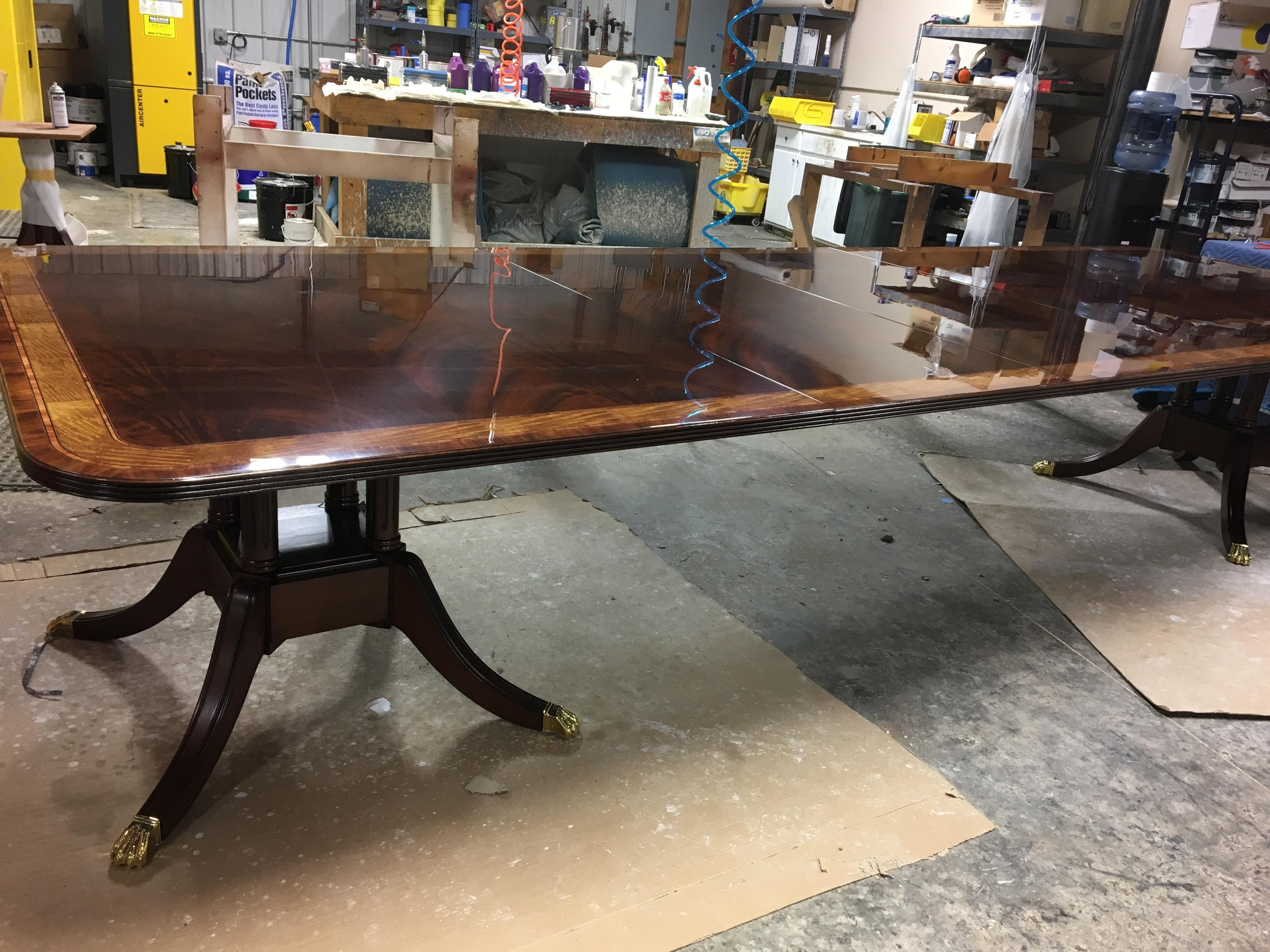 https://a.1stdibscdn.com/large-mahogany-georgian-style-dining-table-by-leighton-hall-for-sale-picture-2/f_44162/f_135421321549111134521/B4EB4C89_97C1_4B22_A0DD_DFAB4A3A60FE_master.jpeg
