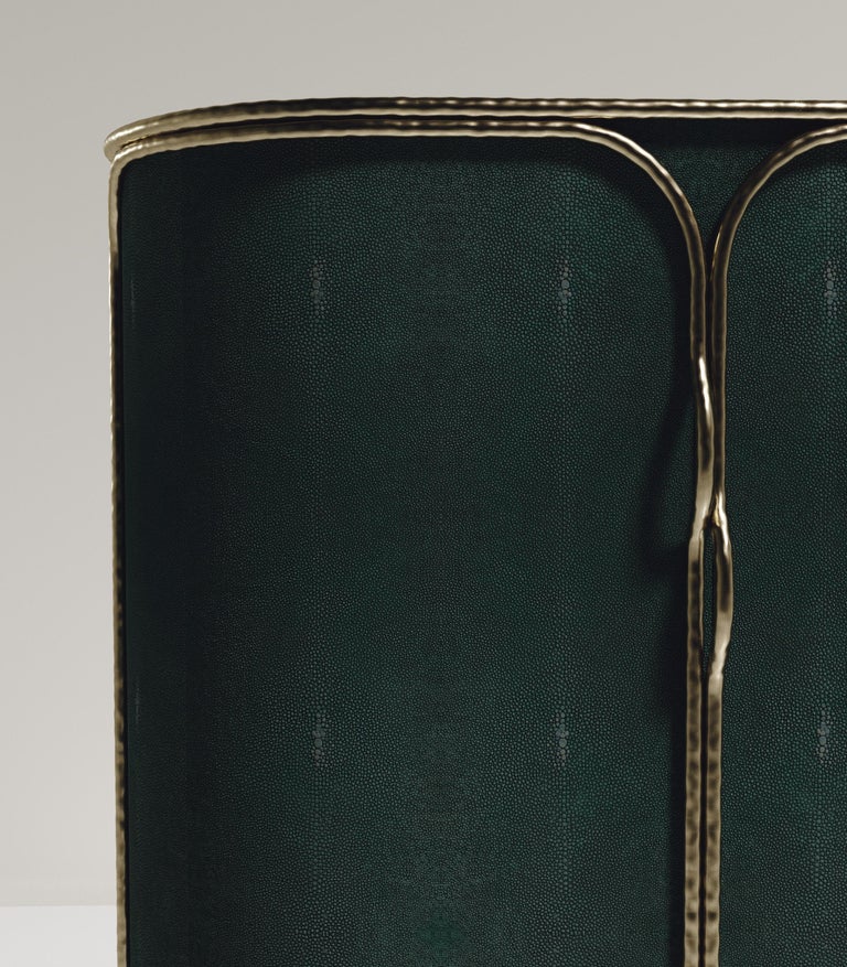 https://a.1stdibscdn.com/shagreen-bar-cabinet-with-bronze-patina-brass-details-by-ry-augousti-for-sale-picture-6/f_45491/f_268095321641570255457/BAR08_D_GREEN_V5_master.jpg?width=768
