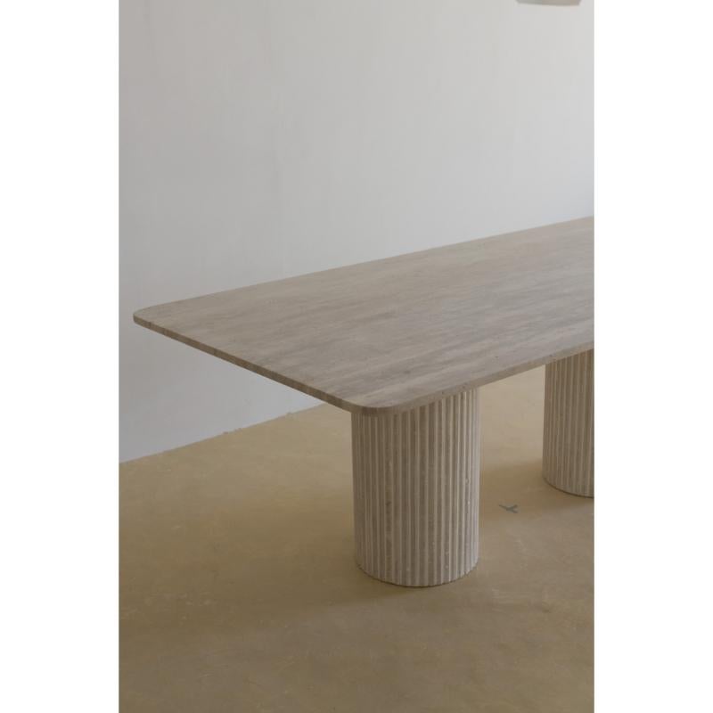https://a.1stdibscdn.com/olympia-lizea-200-handcrafted-travertine-dining-table-by-beije-avenue-for-sale-picture-3/f_12192/f_452364621748546657268/BA_J3_16_master.jpg