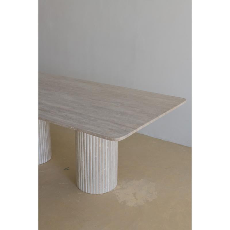 https://a.1stdibscdn.com/olympia-lizea-200-handcrafted-travertine-dining-table-by-beije-avenue-for-sale-picture-4/f_12192/f_452364621748546657128/BA_J3_17_master.jpg
