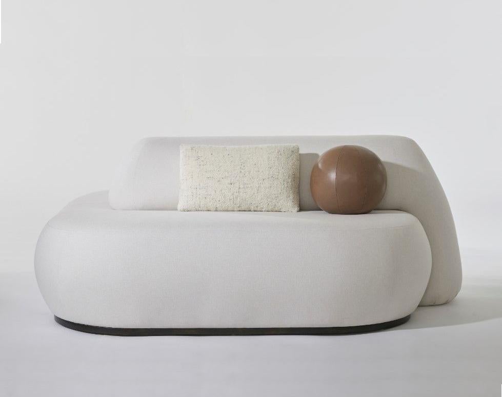 https://a.1stdibscdn.com/georgis-mirgorodsky-zaftig-double-sided-sofa-united-states-2022-for-sale-picture-4/f_7813/f_341661521683409287172/BBB_master.jpg