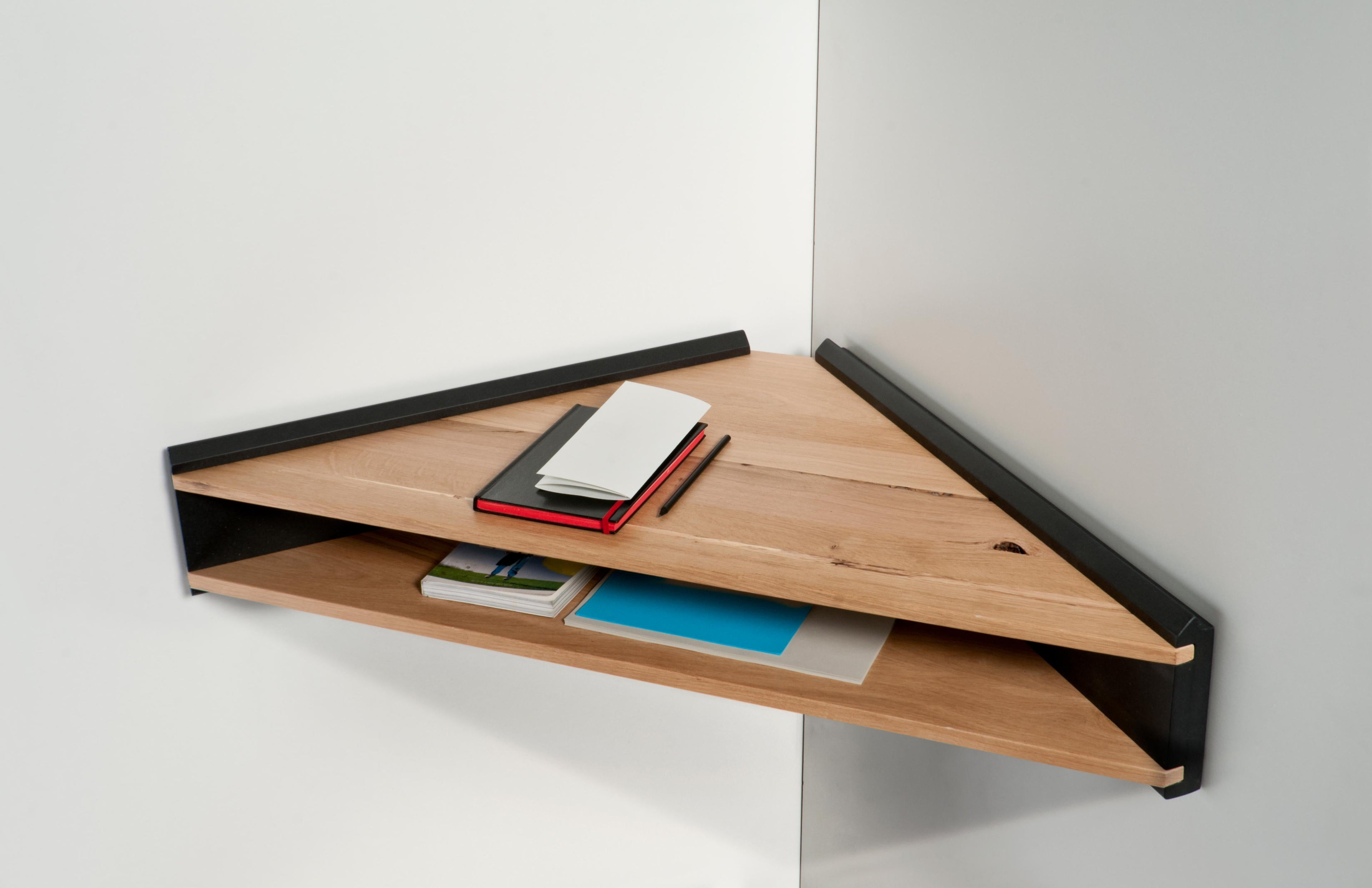 https://a.1stdibscdn.com/briccola-ge-corner-desk-shelf-in-solid-oak-wood-and-black-lacquered-supports-for-sale-picture-2/f_37501/f_270045821642756436031/BC20_Briccola_ge_Desk_Shelf_1_master.jpg