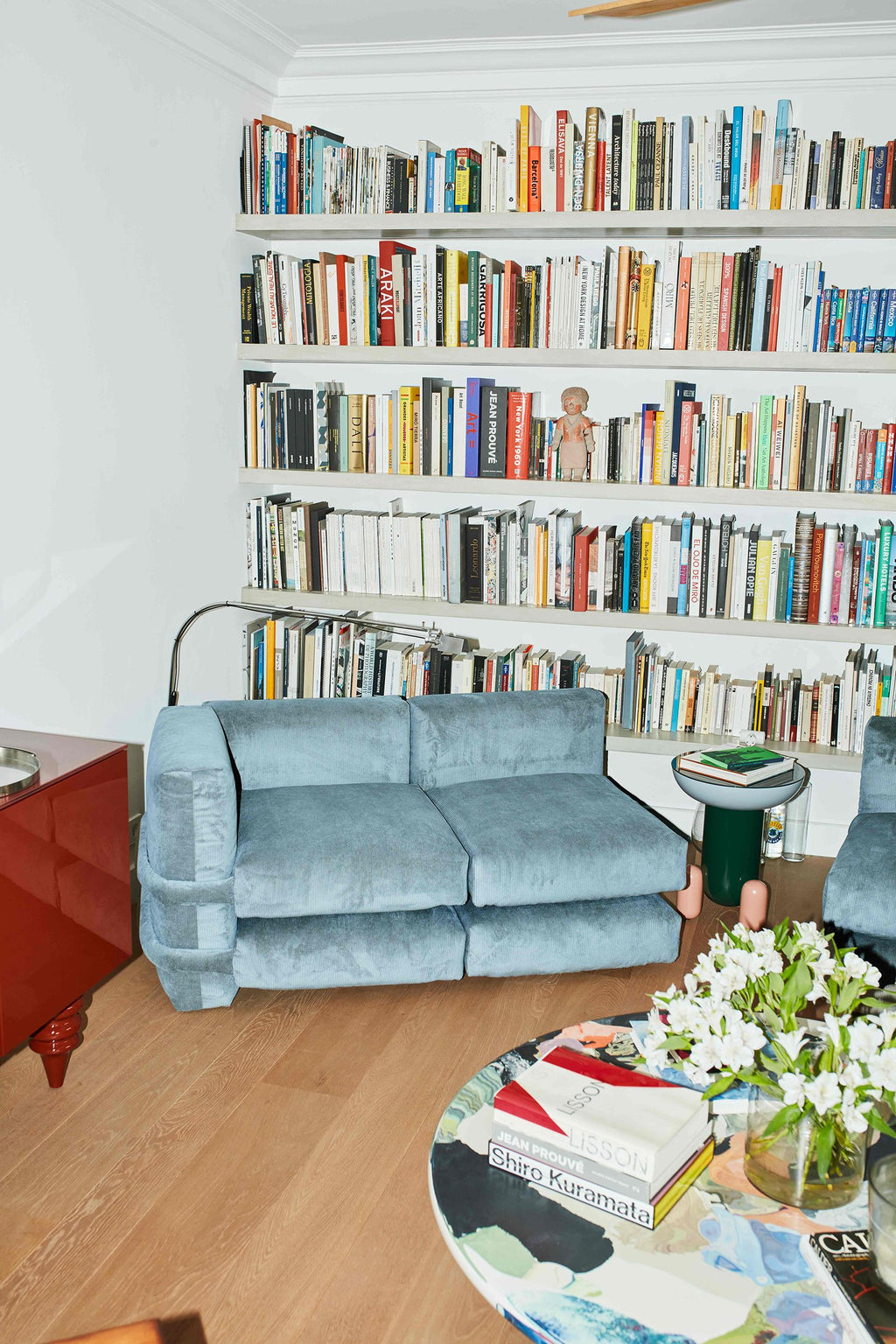https://a.1stdibscdn.com/pillow-sofa-by-muller-van-severen-corduroy-sky-blue-central-module-for-sale-picture-6/f_30483/f_436269021739532020527/BD_PILLOW_MULLER_VAN_SEVEREN_SOFA_SCALA_15_master.jpg