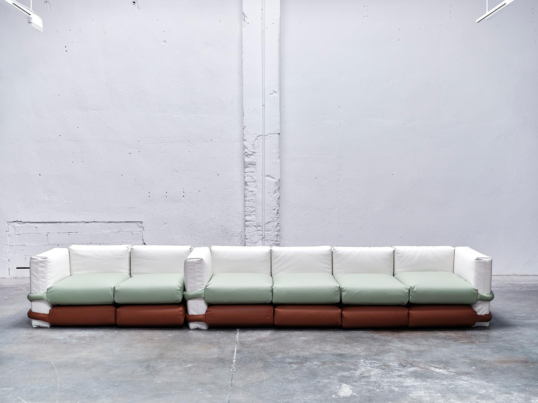 https://a.1stdibscdn.com/customizable-sofa-3-modules-pillow-by-muller-van-severen-leather-for-sale-picture-8/f_31233/f_486714121770289086698/BD_PILLOW_SOFA_GREEN_WHITE_MULLERVANSEVEREN_master.jpg