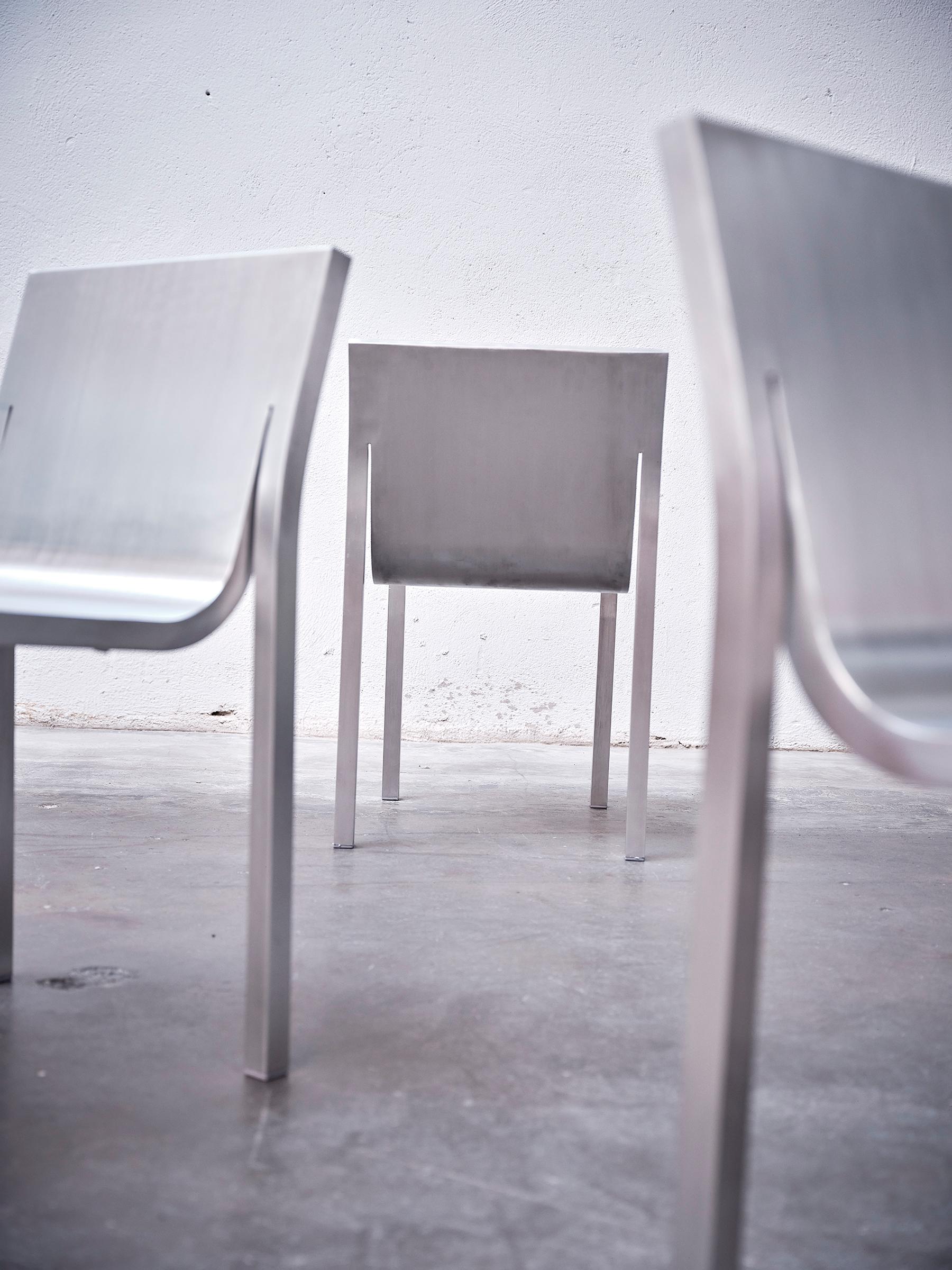 https://a.1stdibscdn.com/sabine-marcelis-stedelijk-chair-aluminium-modernist-2024-for-sale-picture-2/f_30483/f_477174121764154803034/BD_STEDELIJK_CHAIR_SABINE_MARCELIS_11_master.jpg
