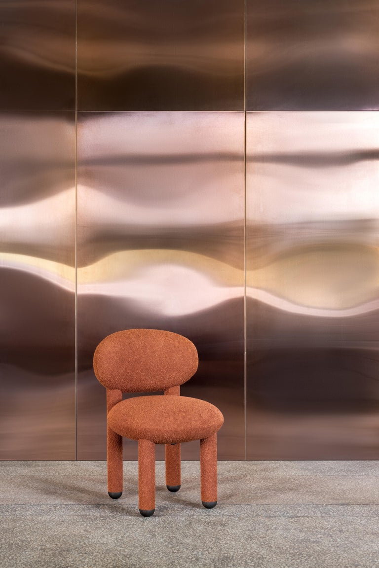 https://a.1stdibscdn.com/modern-dining-chair-flock-cs1-in-various-fabrics-by-noom-for-sale-picture-2/f_42321/f_379530421730318422195/BEZ03889_HDR_master.jpg?width=768