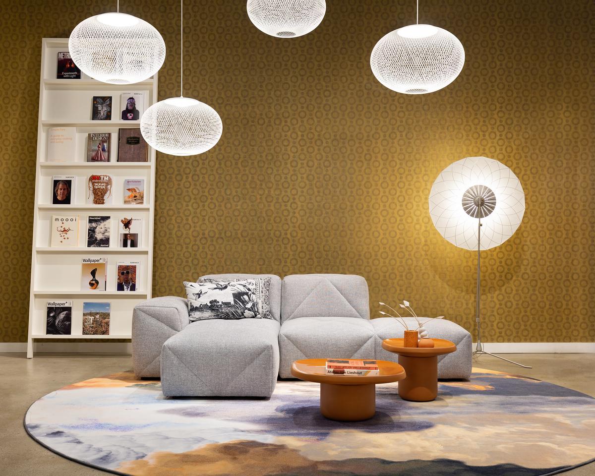 https://a.1stdibscdn.com/moooi-bff-corner-module-sofa-in-divina-melange-3-571-brown-upholstery-for-sale-picture-8/22569652/f_271143821643373393019/BFF_Sofa_7_master.jpg