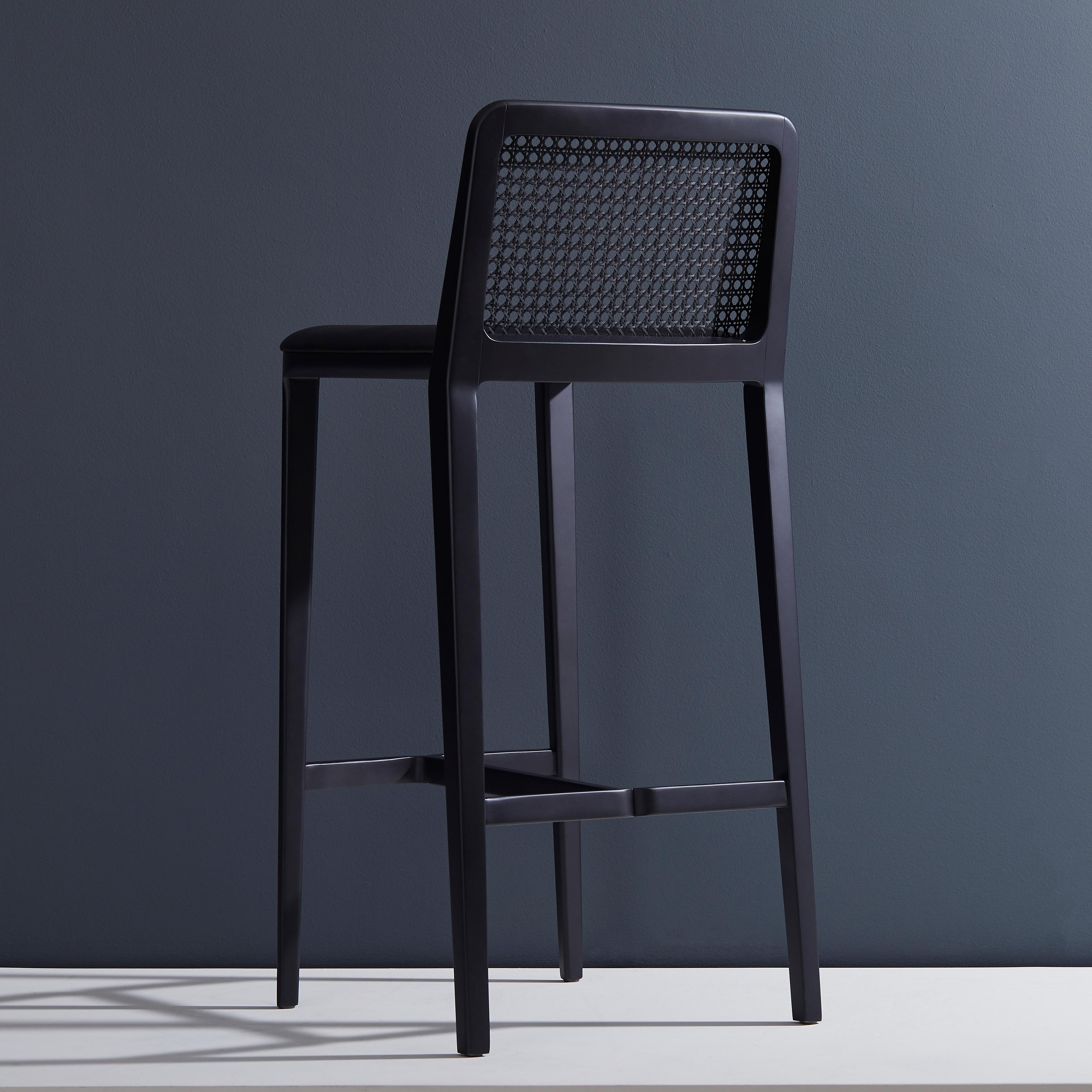 https://a.1stdibscdn.com/minimal-style-solid-wood-stool-textiles-or-leather-seatings-black-finishing-for-sale-picture-3/f_35593/f_151035211560548260764/BQ_EB_PL_2019_05_30_Emporio_DanielSimonini_0177_master.jpg