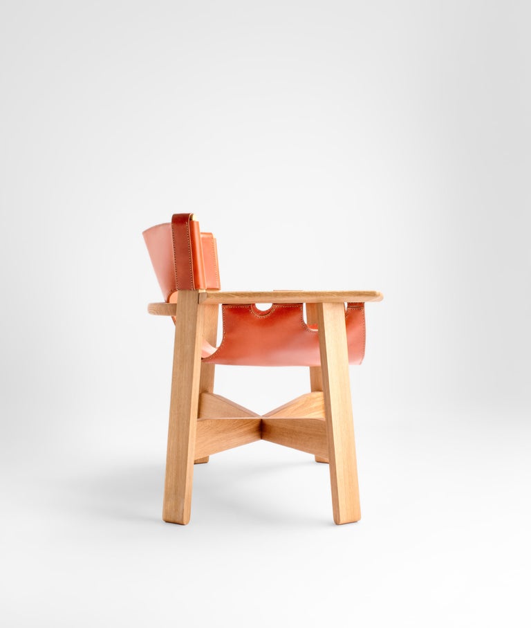 https://a.1stdibscdn.com/more-burnished-wood-leather-armchair-seat-scandinavian-for-sale-picture-5/f_106502/f_469970821775658498667/BUTACA_MORE_ROBLE_02_master.jpg?width=768
