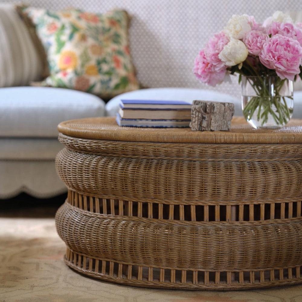https://a.1stdibscdn.com/round-rattan-coffee-table-tambour-by-bunny-williams-home-for-sale-picture-5/f_83572/f_480070421765824372366/BWH_SPRING_24_210_master.jpg